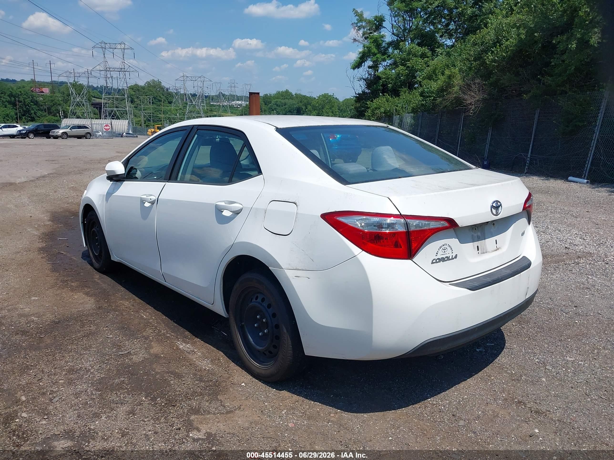 2014 Toyota Corolla Le White vin: 2T1BURHE9EC124833