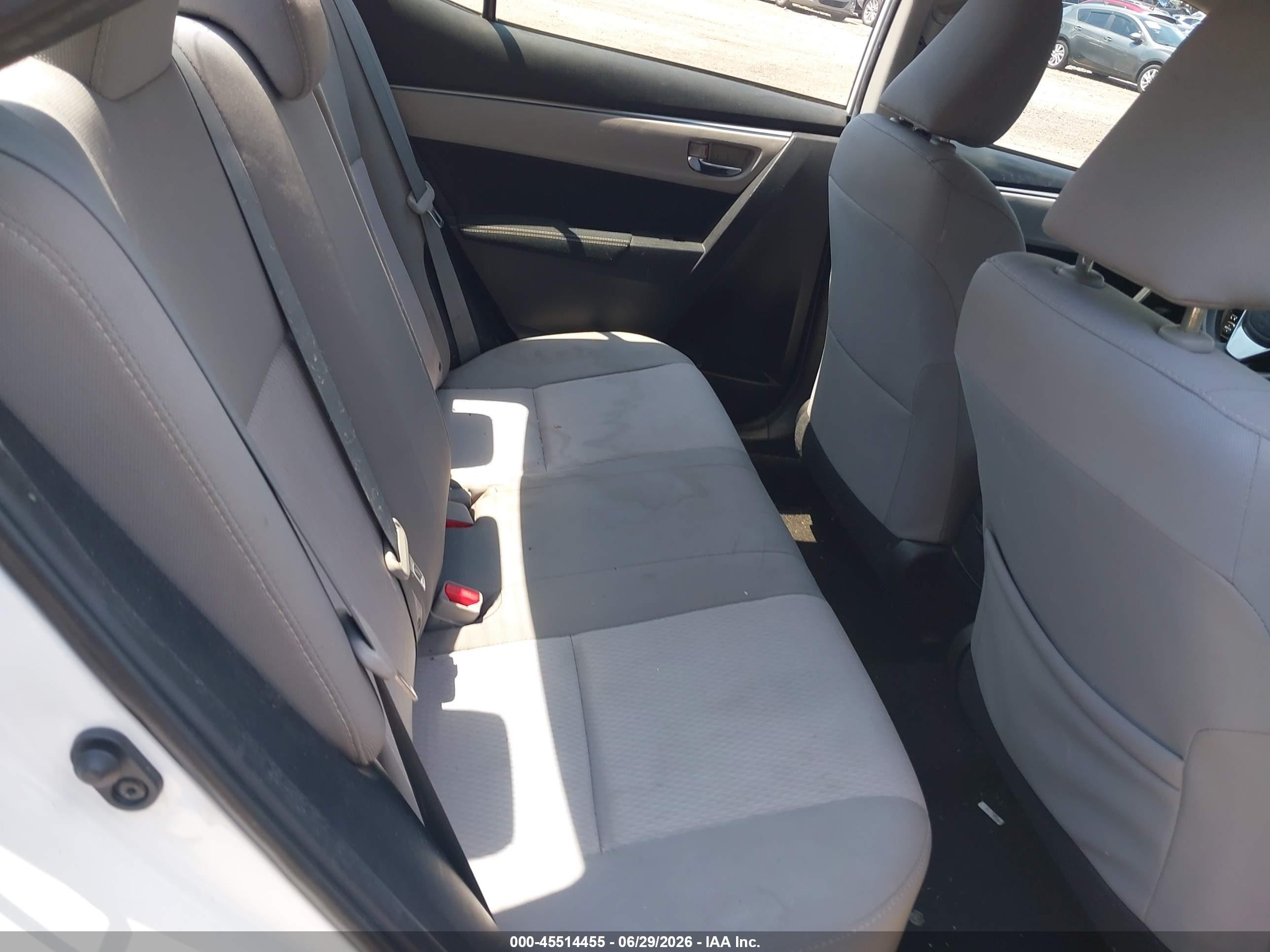 2014 Toyota Corolla Le White vin: 2T1BURHE9EC124833
