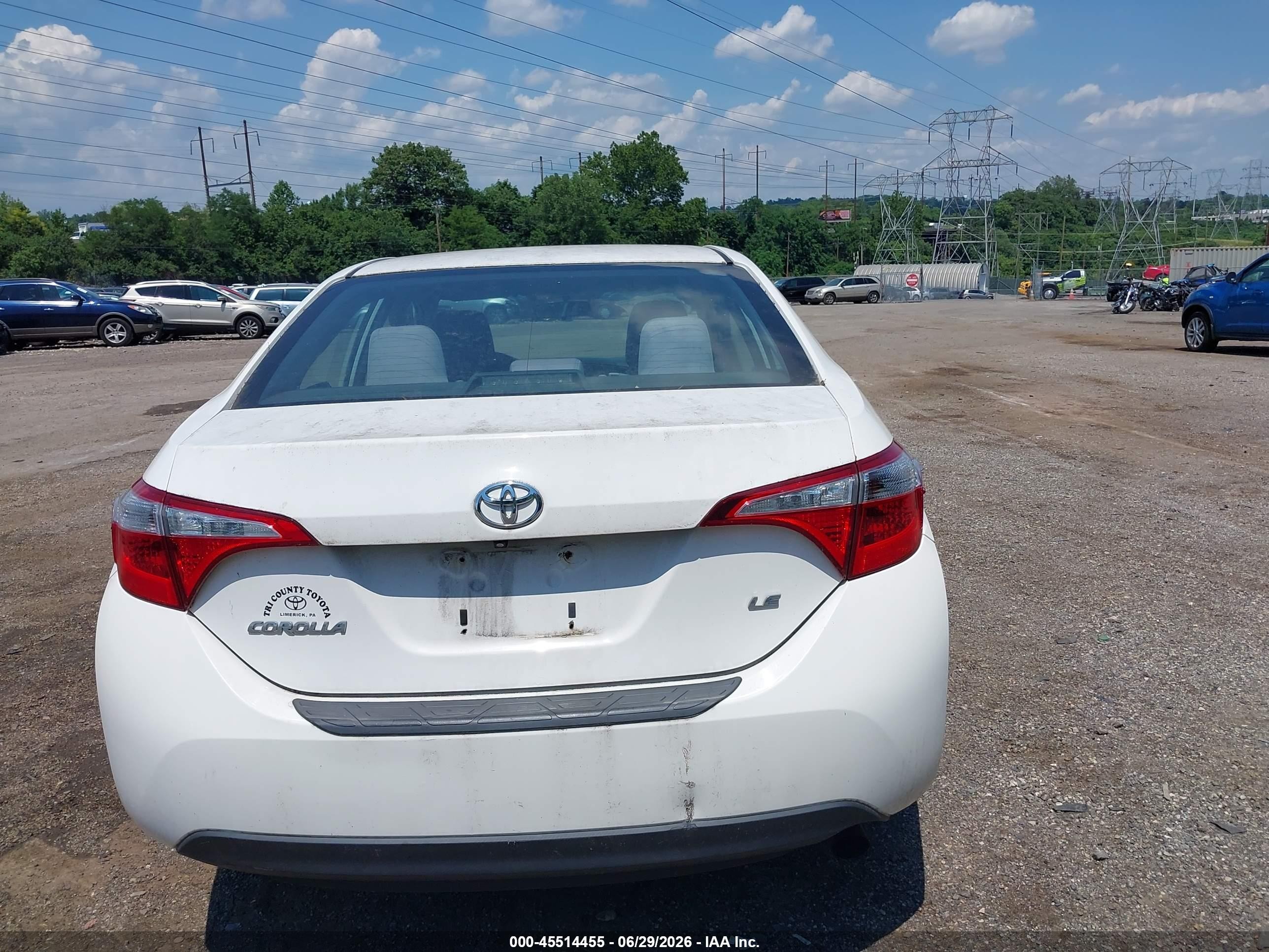 2014 Toyota Corolla Le White vin: 2T1BURHE9EC124833
