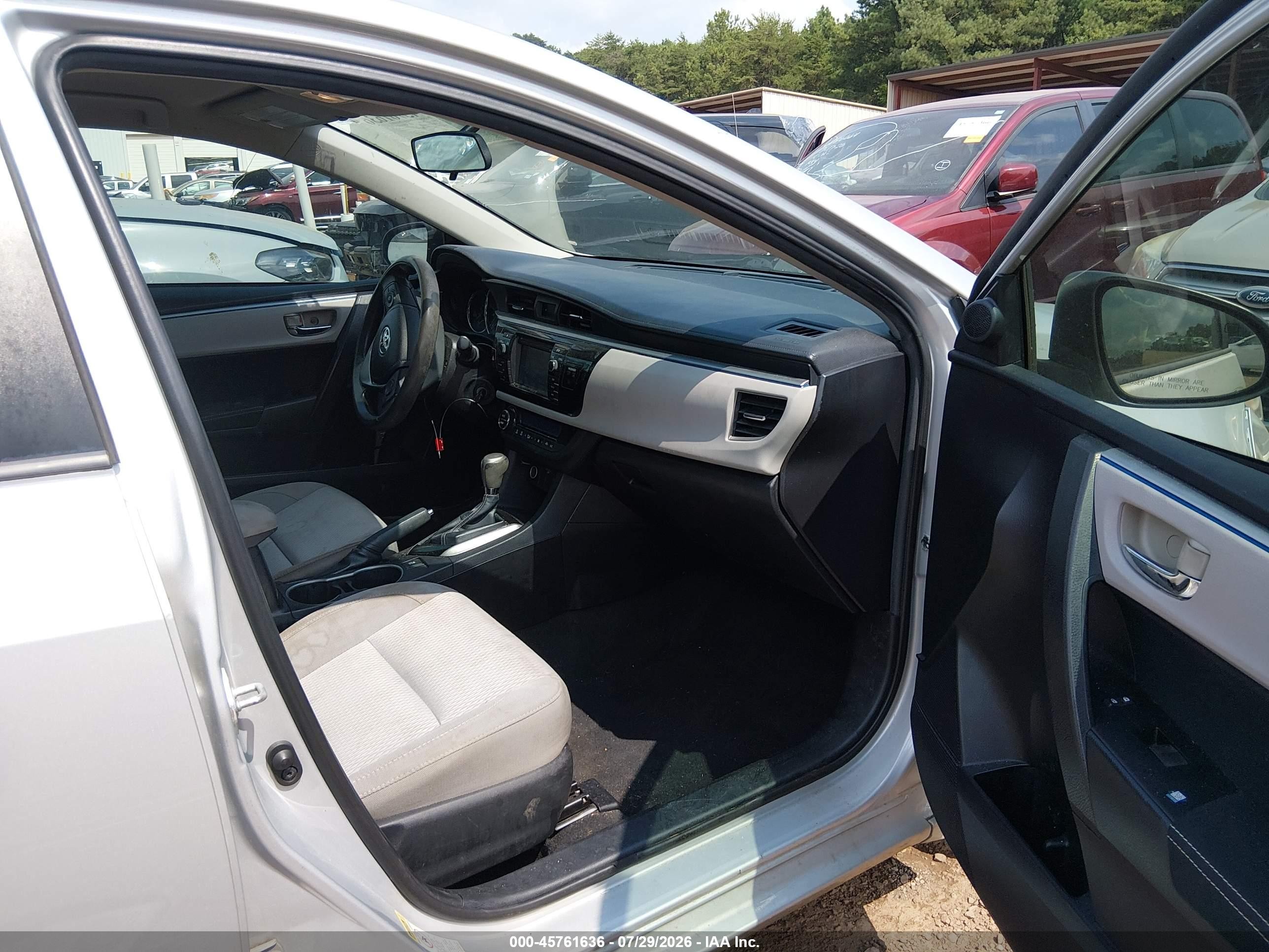 2014 Toyota Corolla Le Silver vin: 2T1BURHE9EC138103