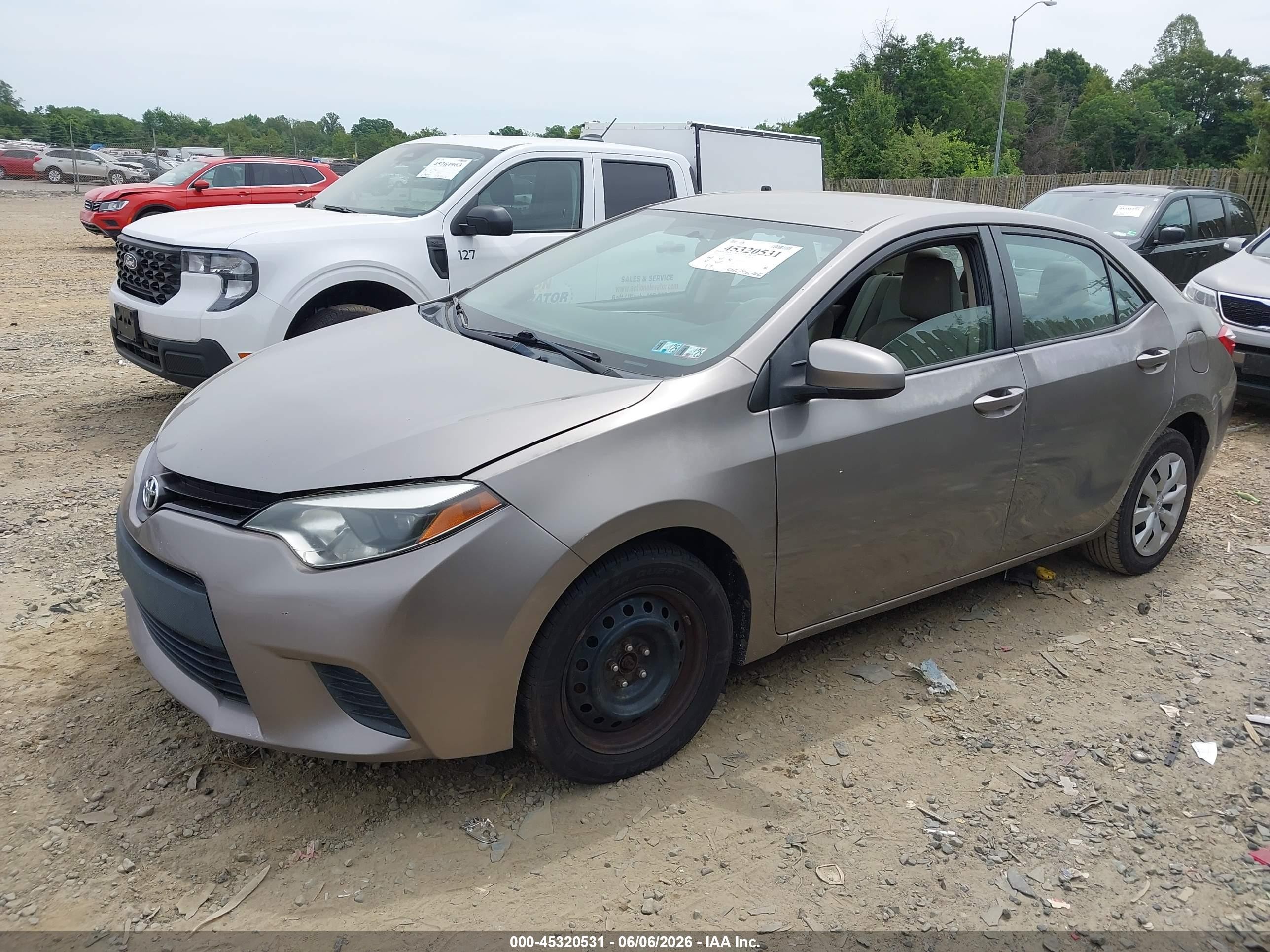 2014 Toyota Corolla Le Beige vin: 2T1BURHE9EC145164