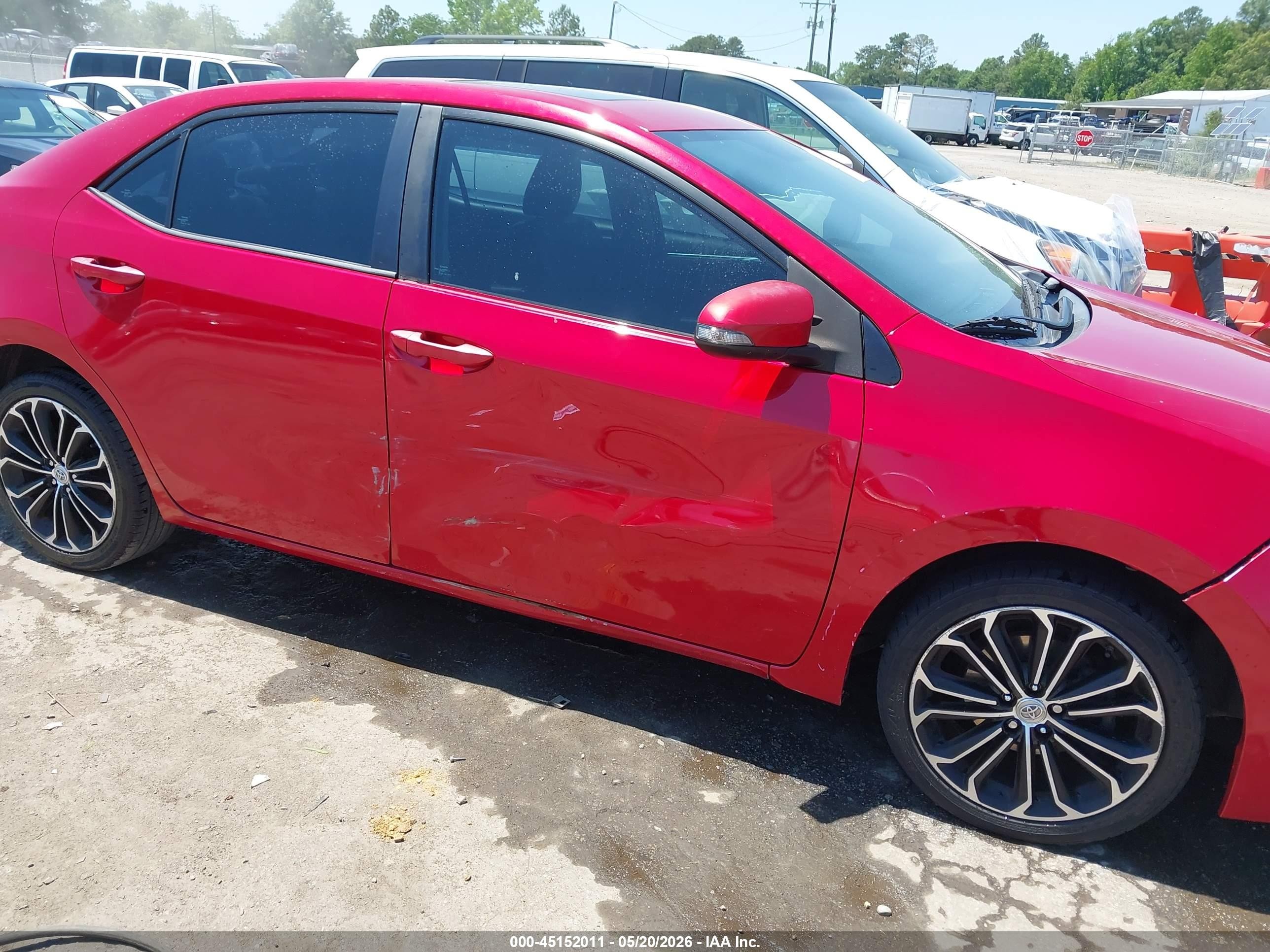 2014 Toyota Corolla S Plus Красный vin: 2T1BURHE9EC150929