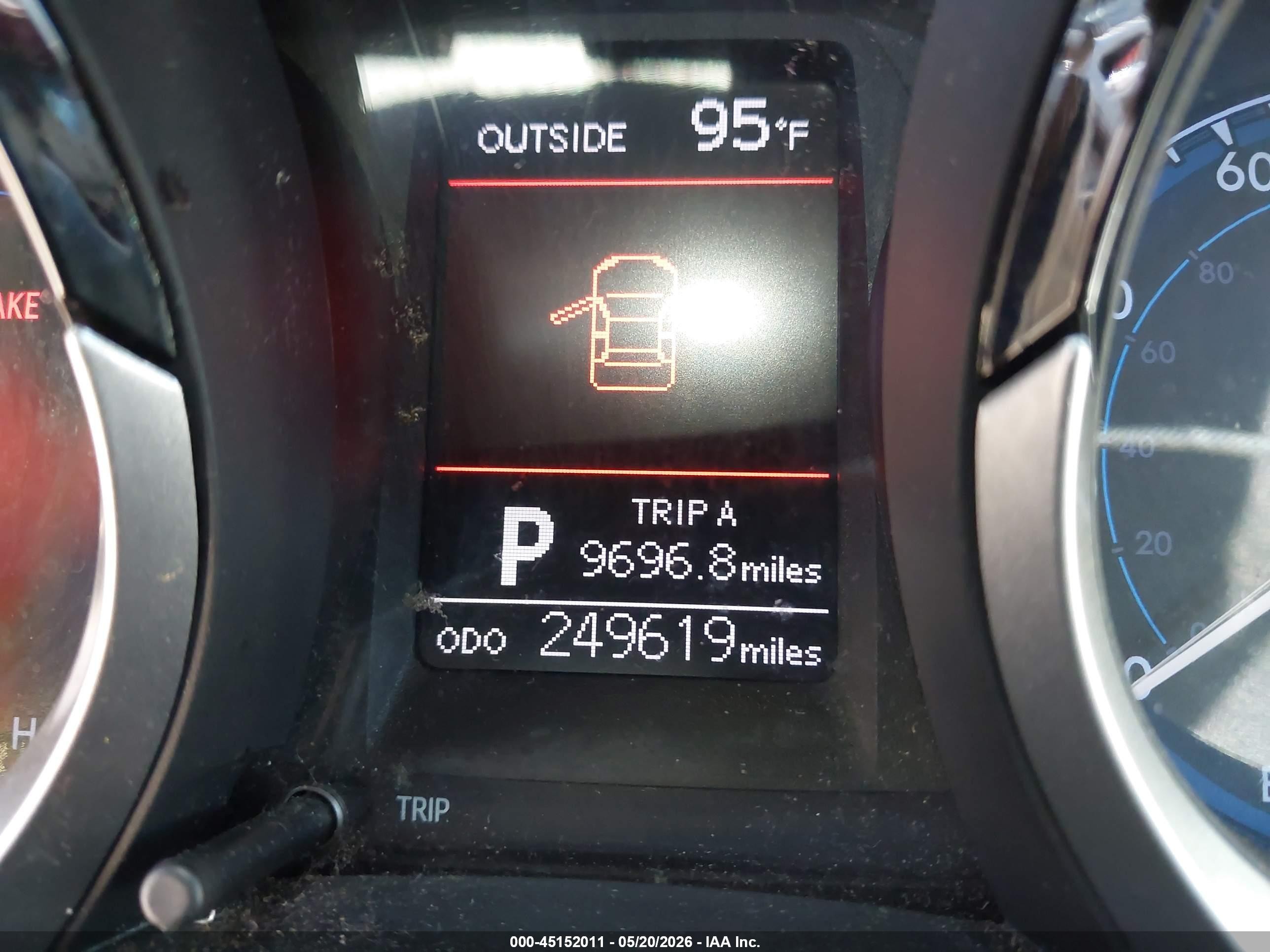 2014 Toyota Corolla S Plus Красный vin: 2T1BURHE9EC150929