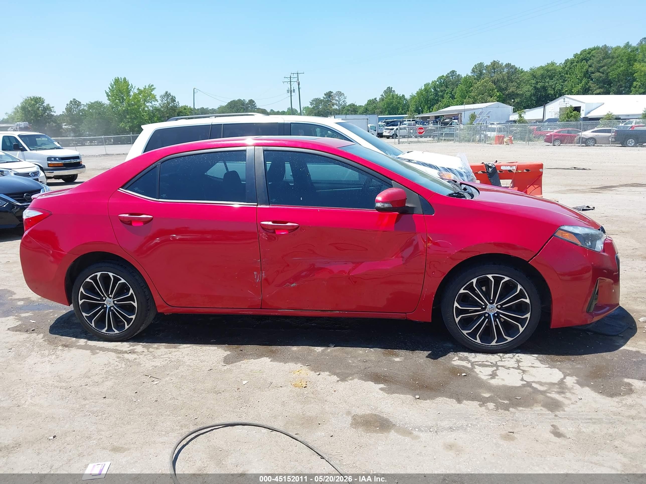 2014 Toyota Corolla S Plus Красный vin: 2T1BURHE9EC150929