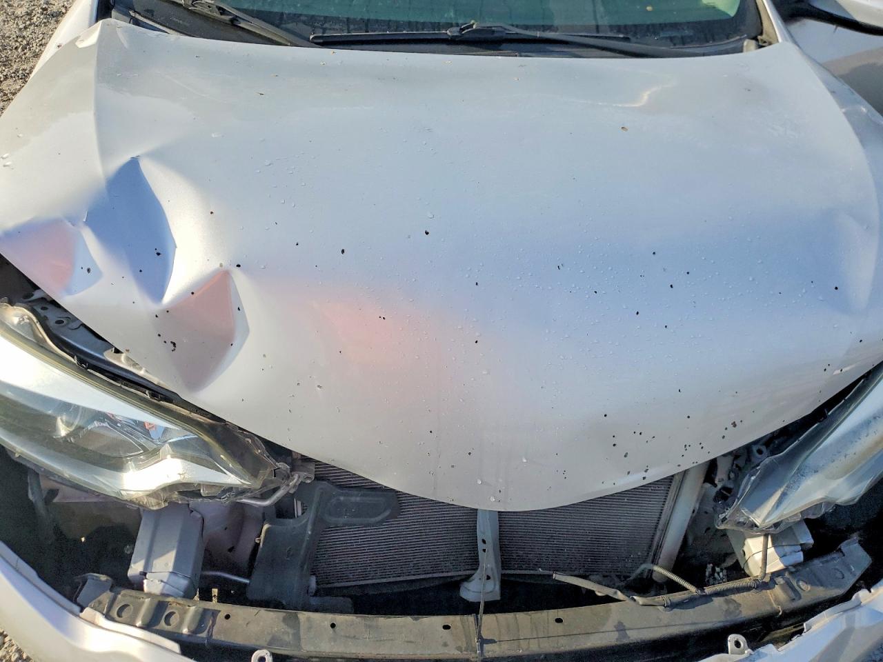 2014 Toyota Corolla L Silver vin: 2T1BURHE9EC153703
