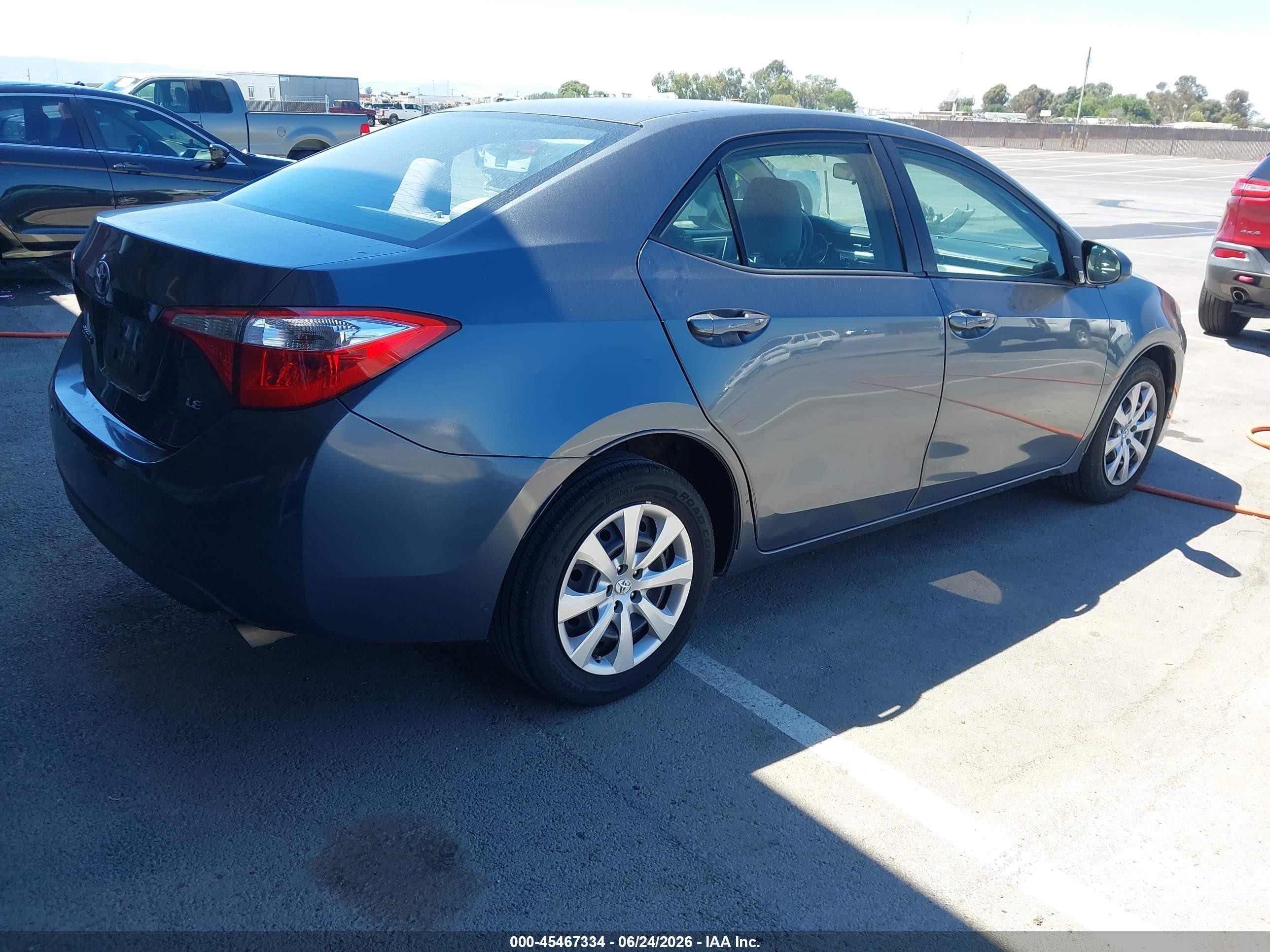 2014 Toyota Corolla Le Blue vin: 2T1BURHE9EC168783