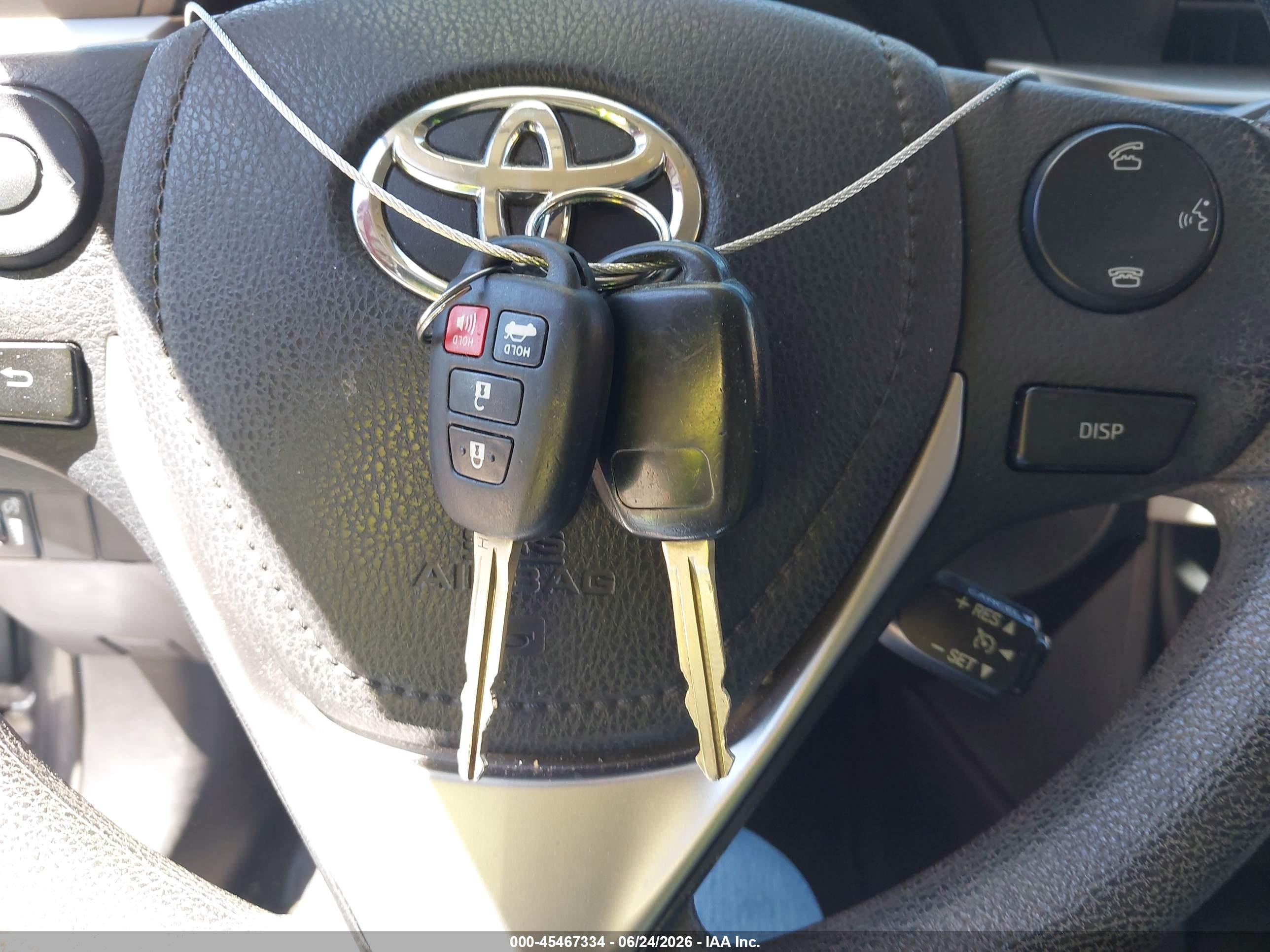 2014 Toyota Corolla Le Blue vin: 2T1BURHE9EC168783