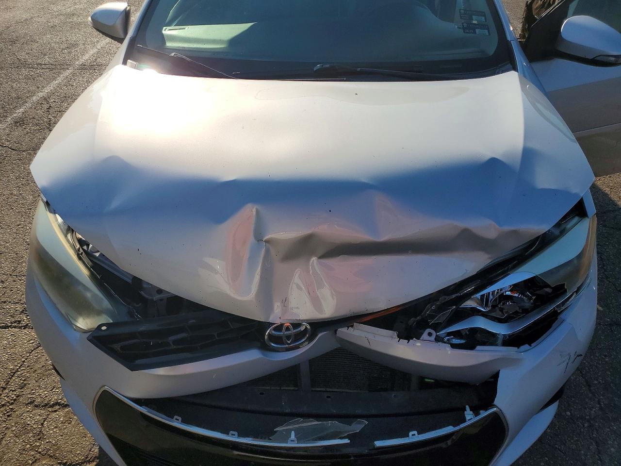 2014 Toyota Corolla S Plus Silver vin: 2T1BURHE9EC169013