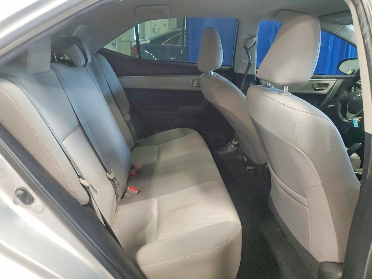 2014 Toyota Corolla Le Silver vin: 2T1BURHE9EC227184