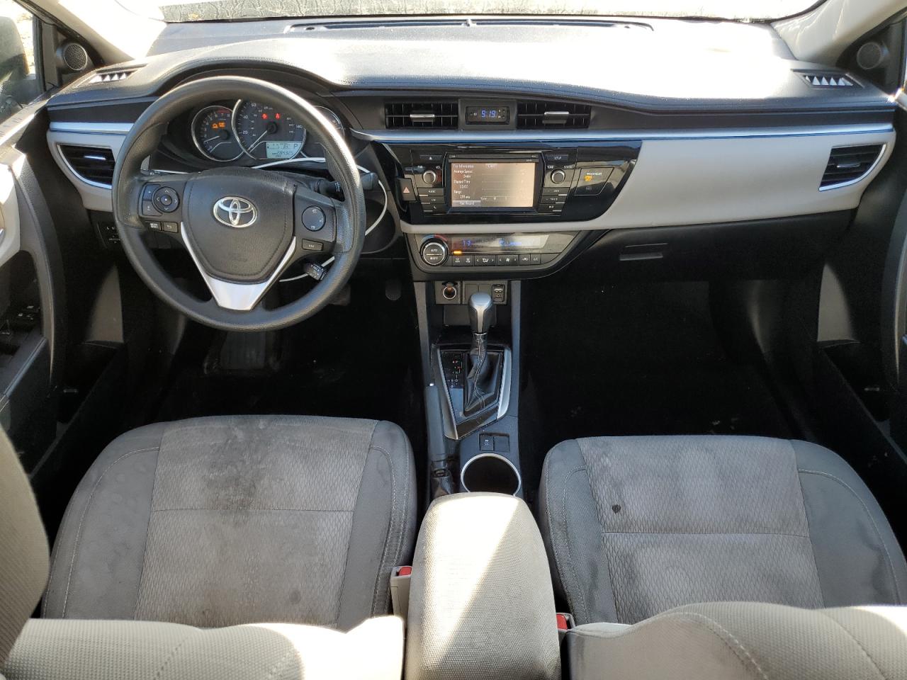 2015 Toyota Corolla Le Silver vin: 2T1BURHE9FC237246