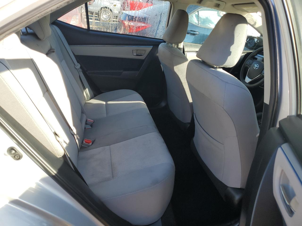 2015 Toyota Corolla Le Silver vin: 2T1BURHE9FC237246