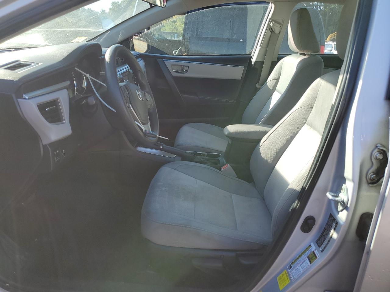 2015 Toyota Corolla Le Silver vin: 2T1BURHE9FC237246