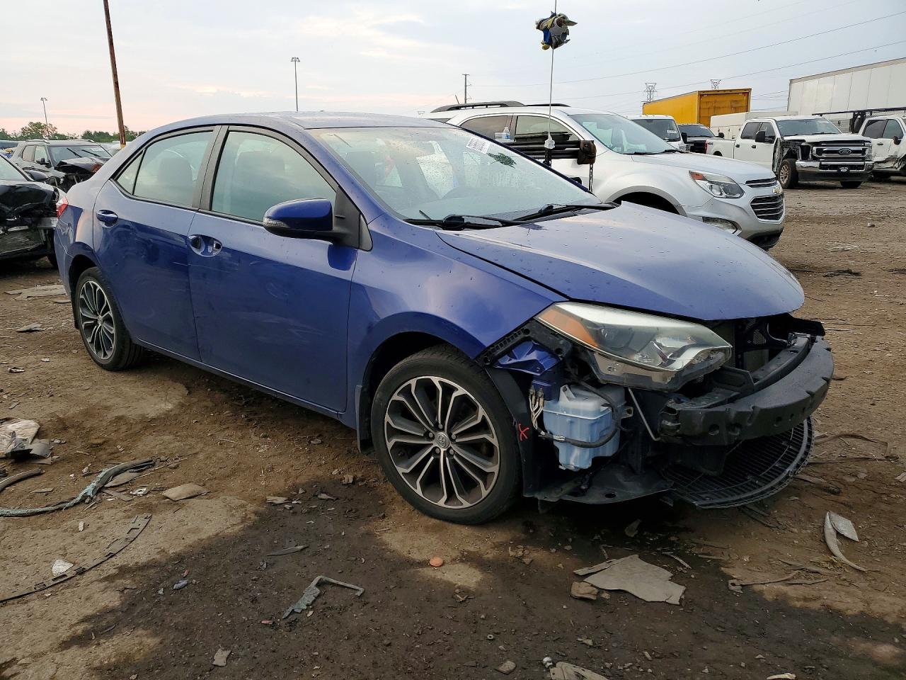 2015 Toyota Corolla S Plus Blue vin: 2T1BURHE9FC255102