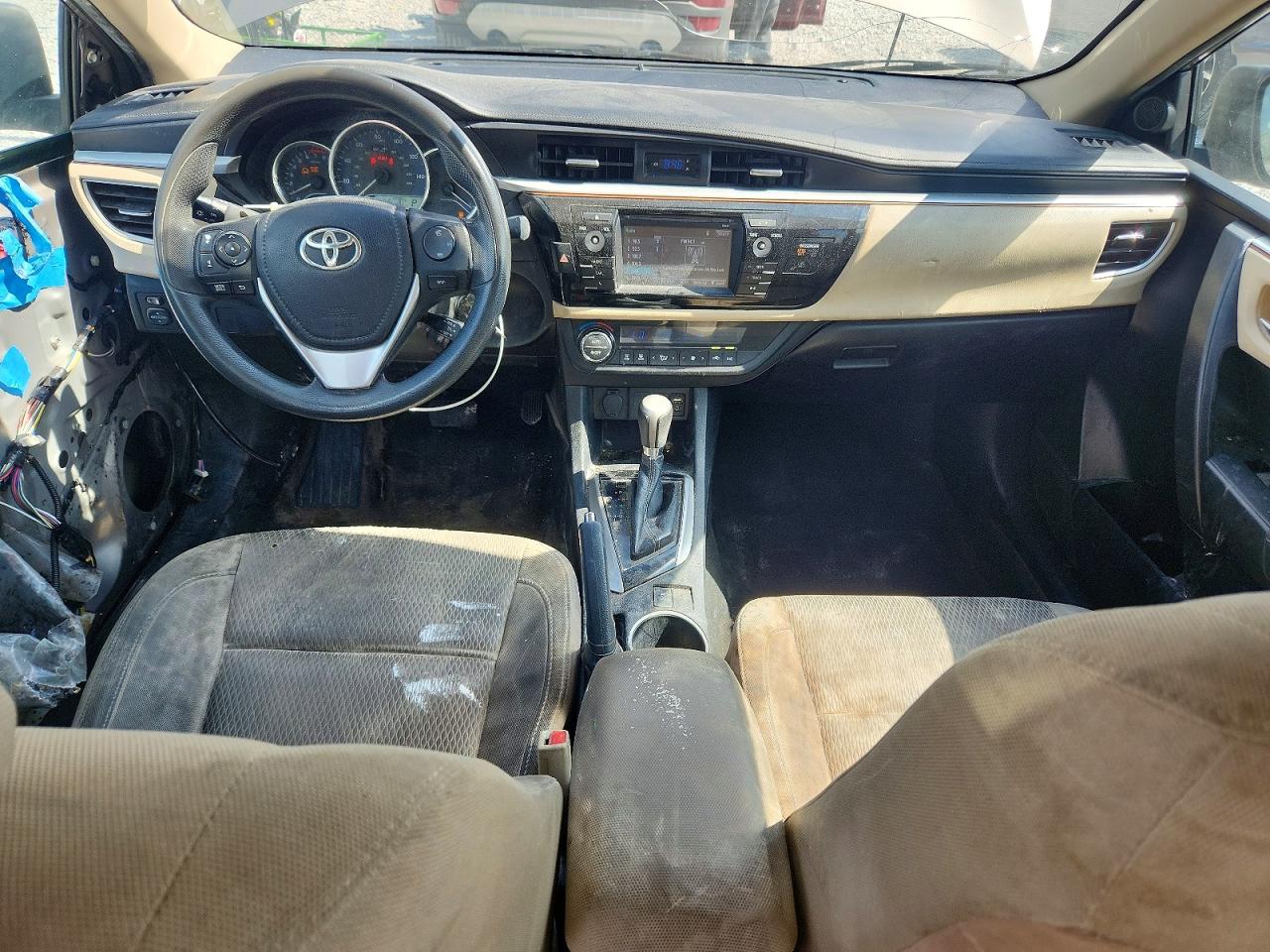 2015 Toyota Corolla Le Beige vin: 2T1BURHE9FC260414