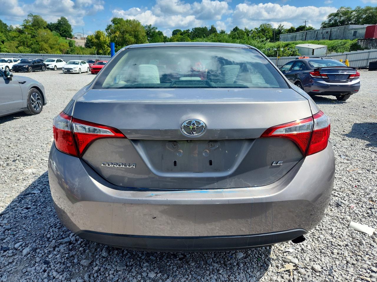 2015 Toyota Corolla Le Beige vin: 2T1BURHE9FC260414