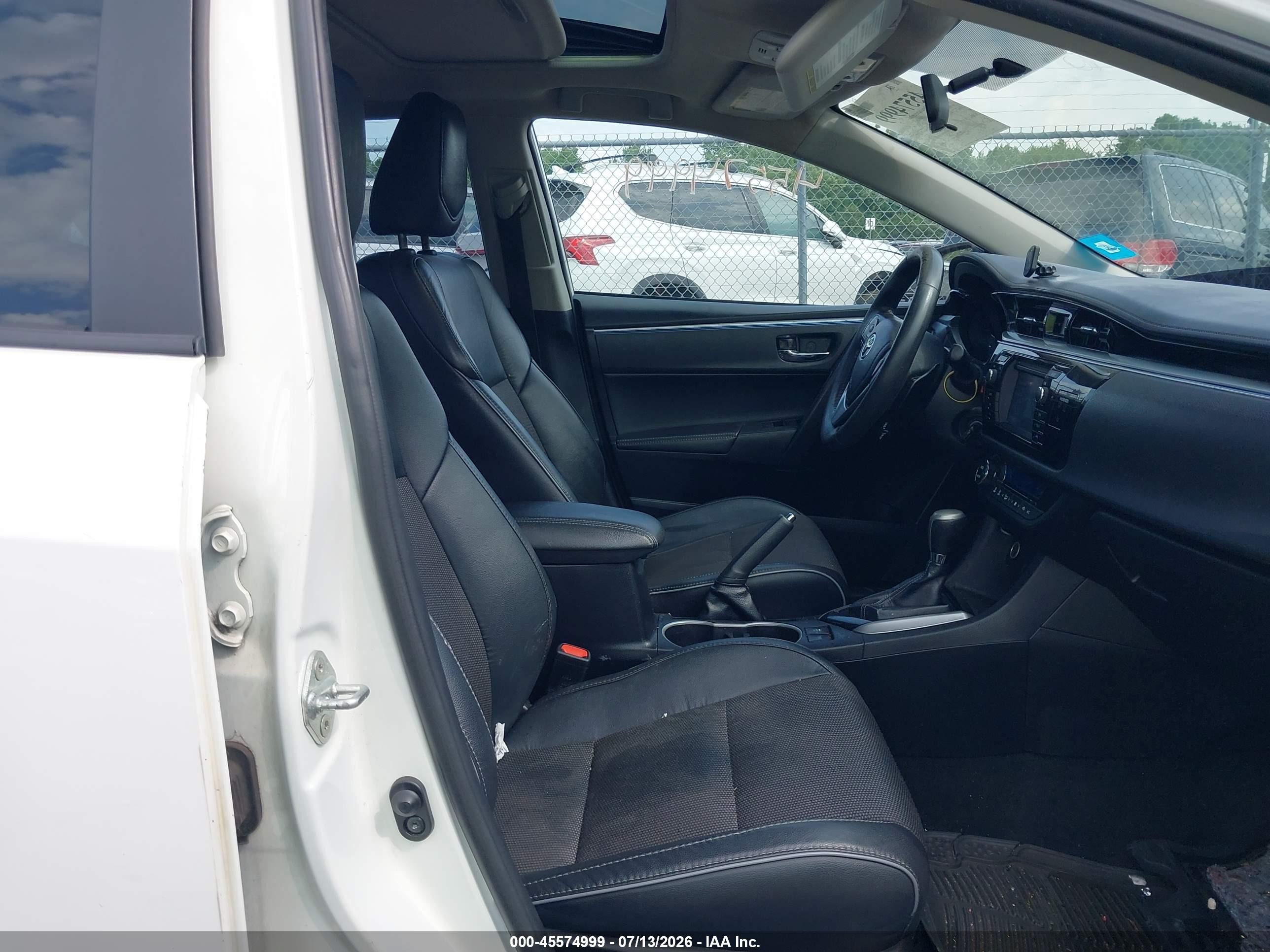 2015 Toyota Corolla S Plus White vin: 2T1BURHE9FC262910