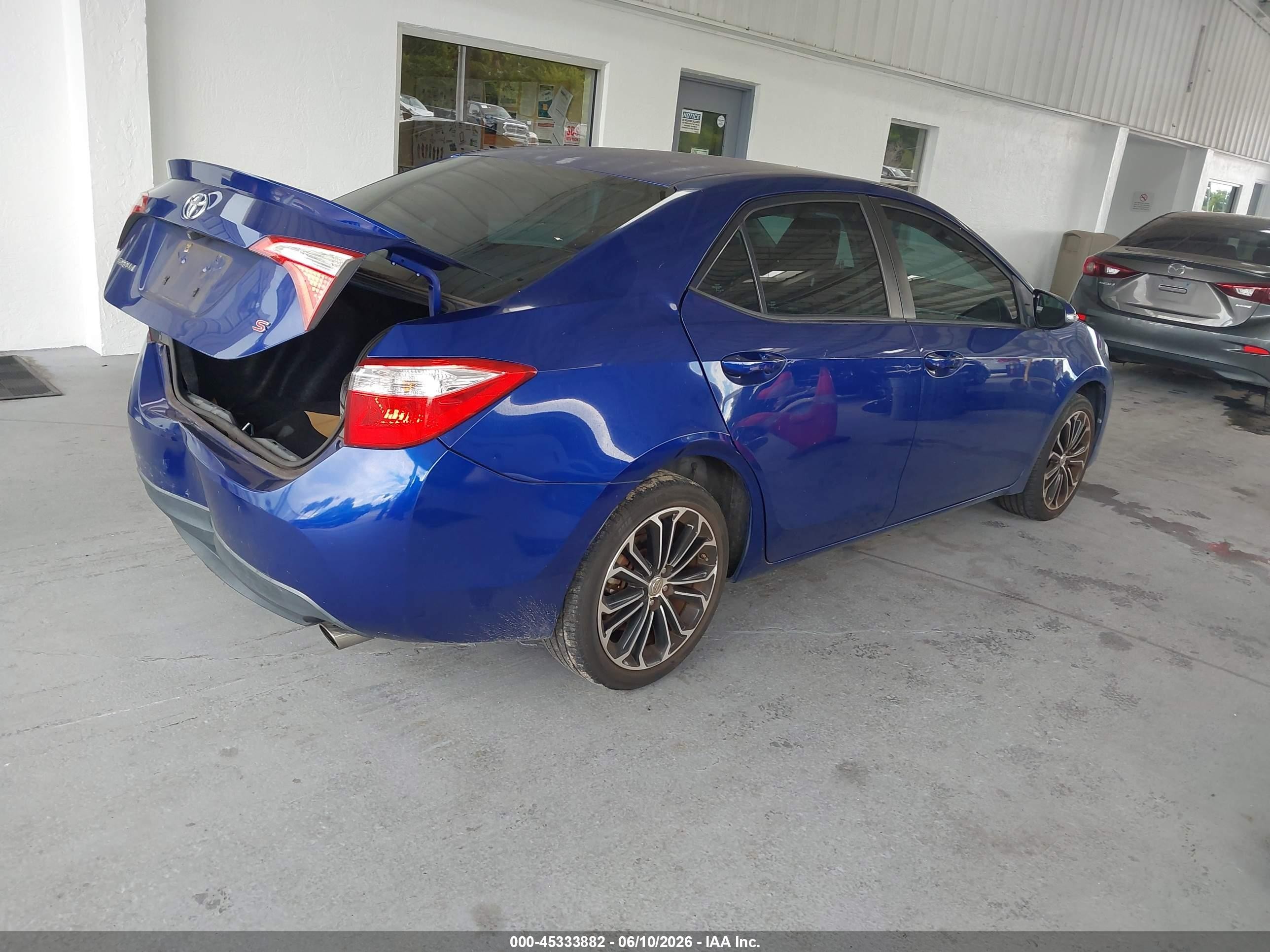2015 Toyota Corolla S Plus Blue vin: 2T1BURHE9FC263295