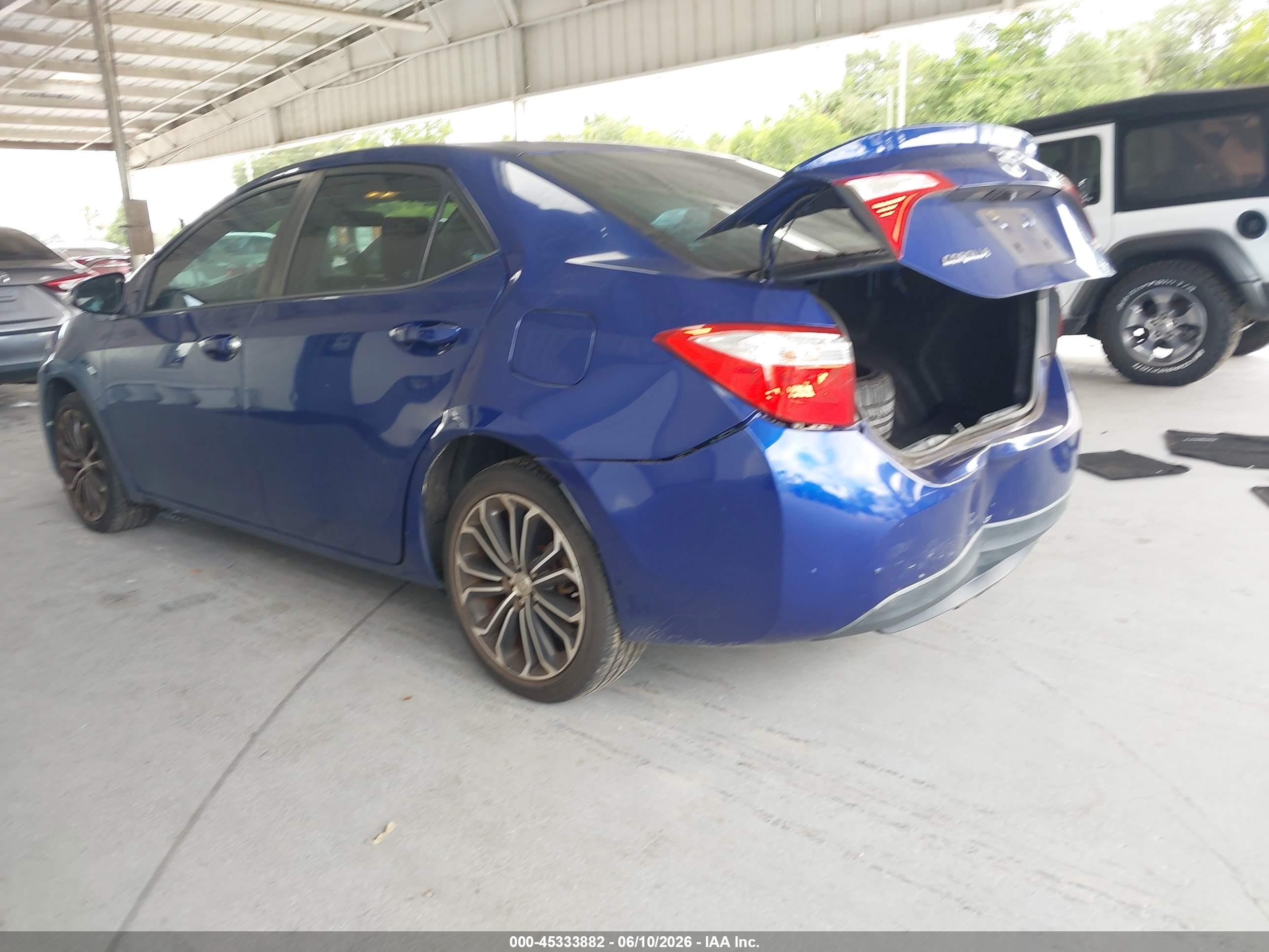 2015 Toyota Corolla S Plus Blue vin: 2T1BURHE9FC263295