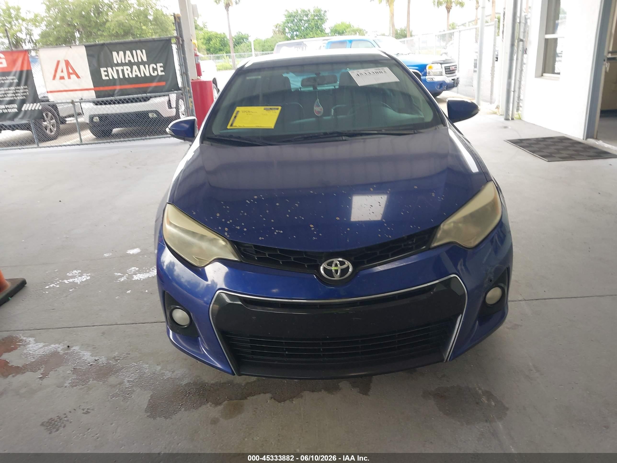 2015 Toyota Corolla S Plus Blue vin: 2T1BURHE9FC263295