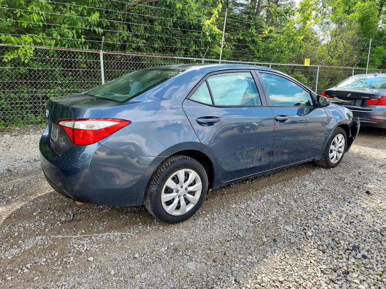 2015 Toyota Corolla Le Gray vin: 2T1BURHE9FC265175