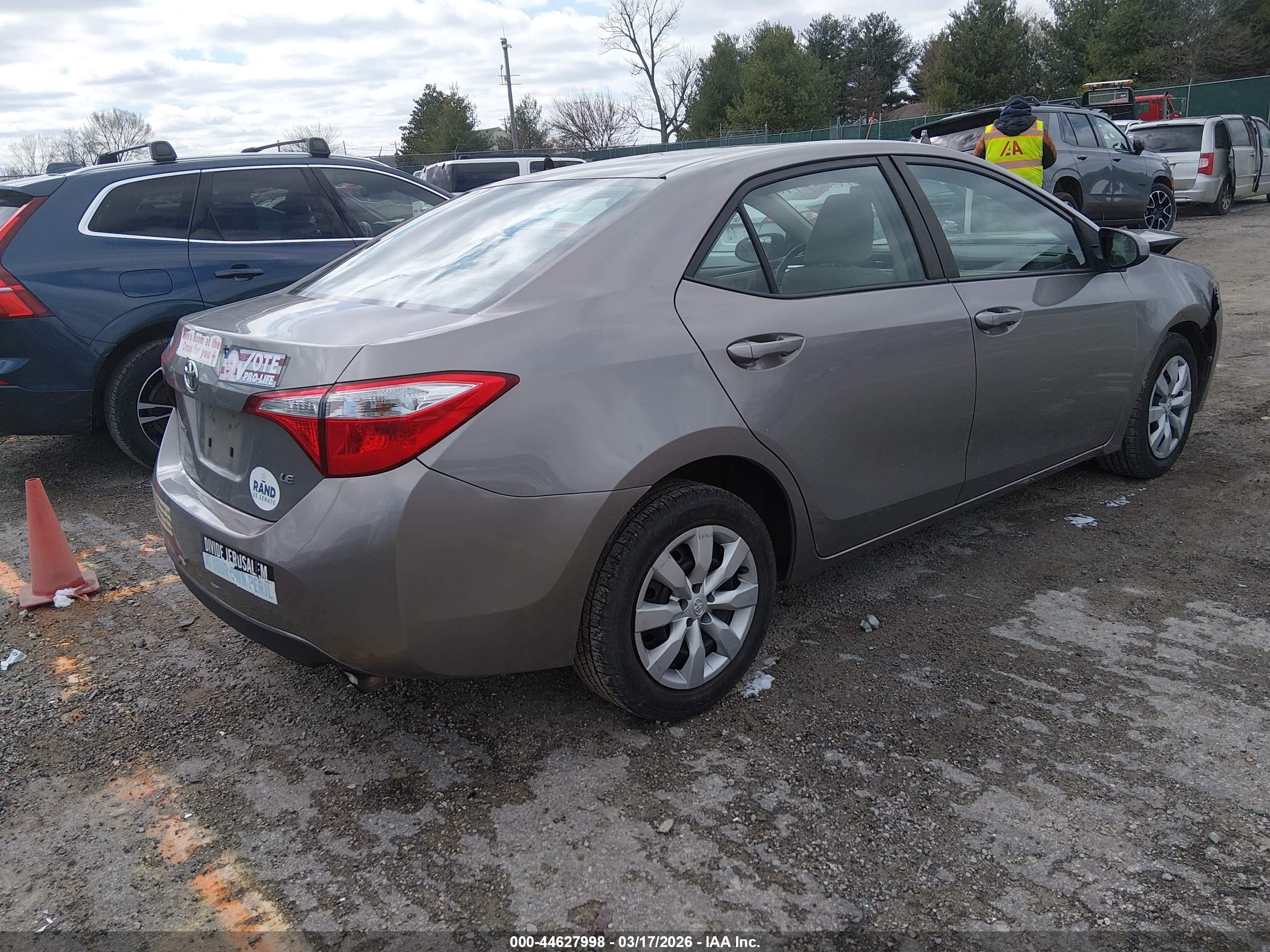 2015 Toyota Corolla Le Серый vin: 2T1BURHE9FC265287
