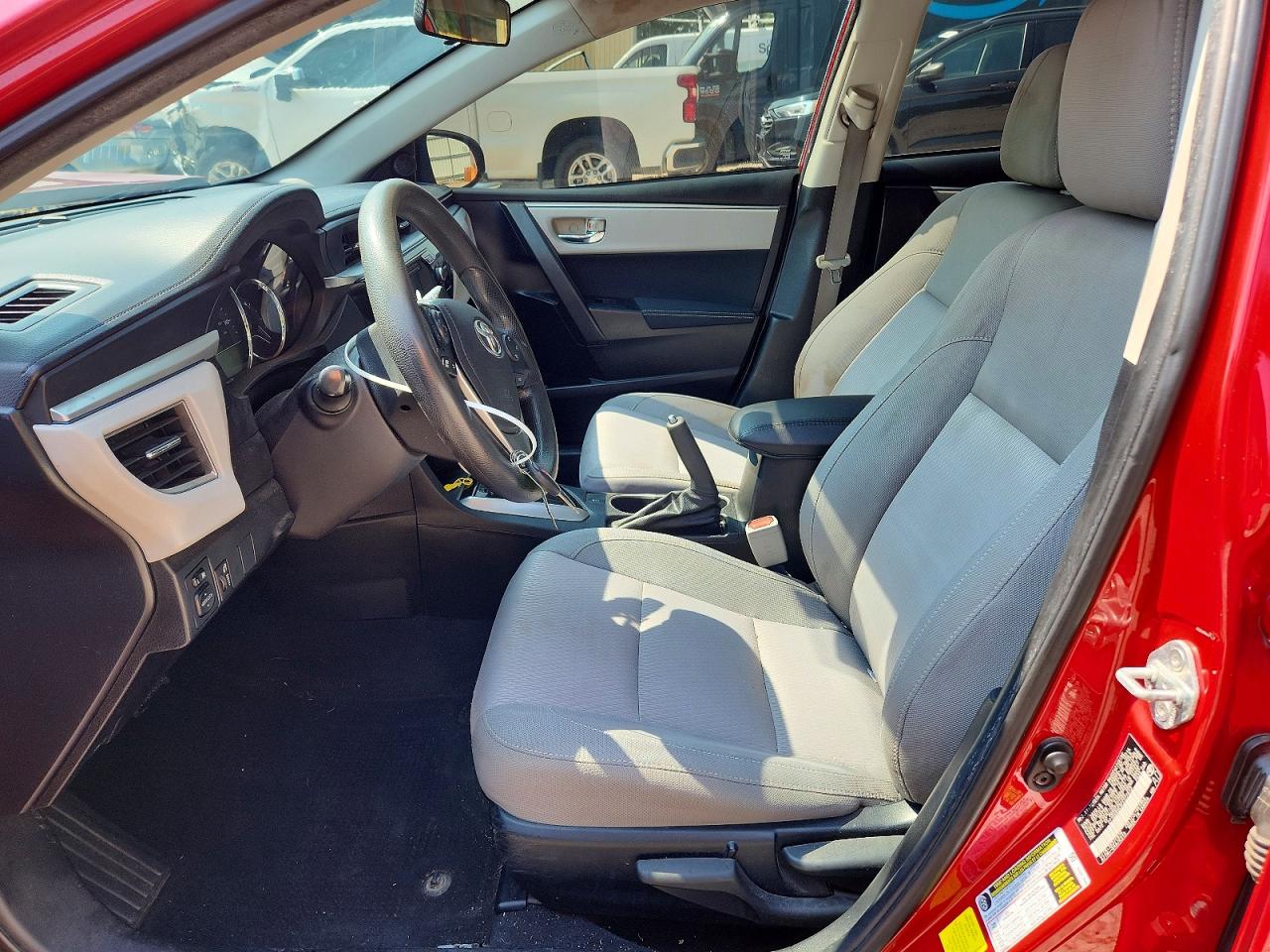 2015 Toyota Corolla Le Red vin: 2T1BURHE9FC277813