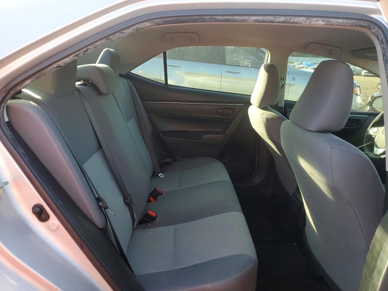 2015 Toyota Corolla L Silver vin: 2T1BURHE9FC286706