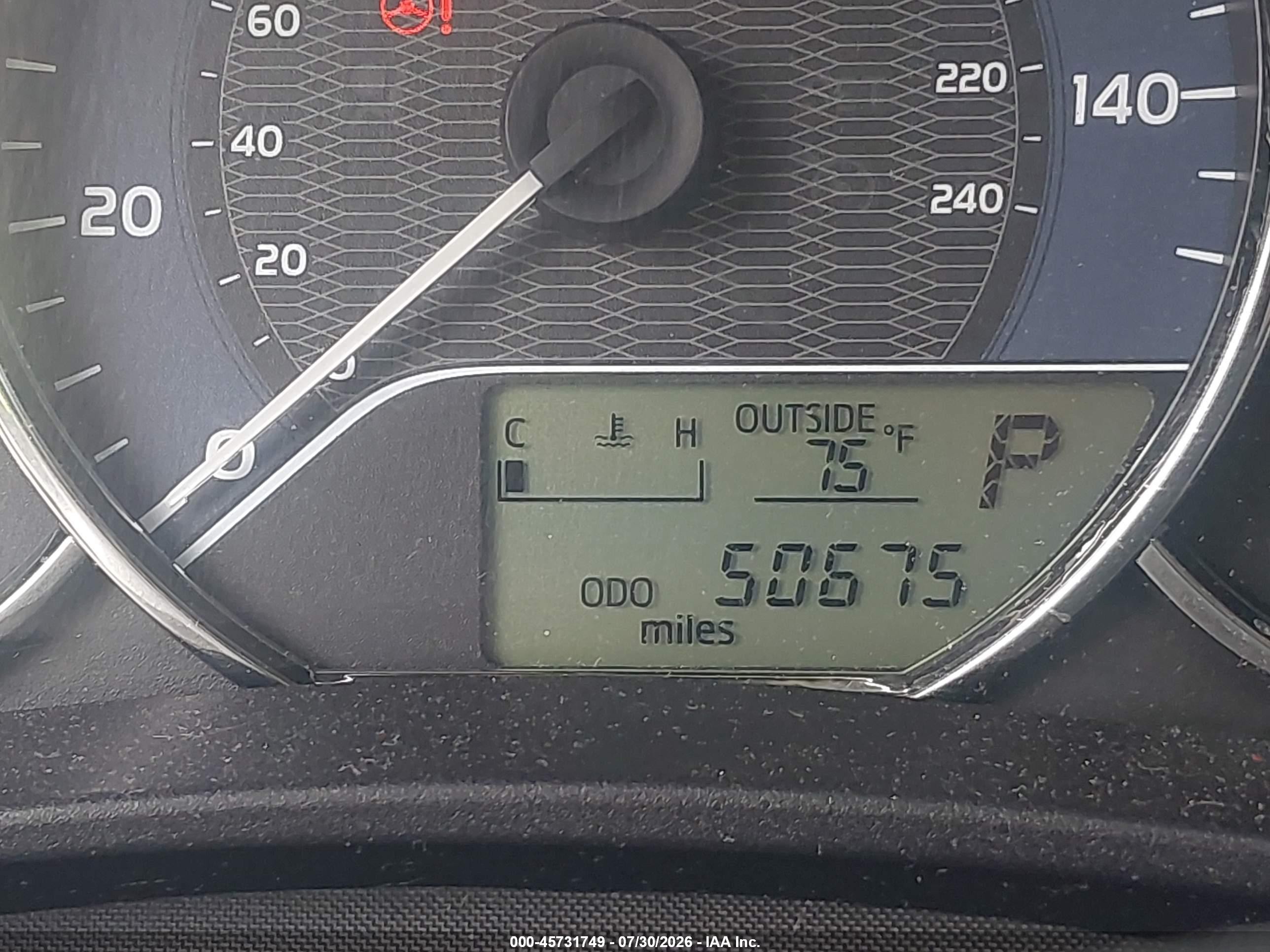 2015 Toyota Corolla Le Серебряный vin: 2T1BURHE9FC293624