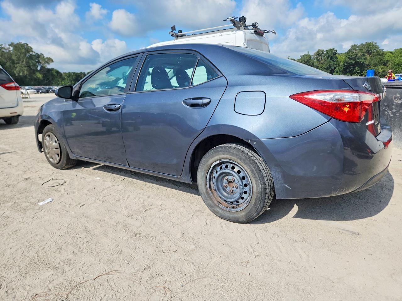 2015 Toyota Corolla L Серый vin: 2T1BURHE9FC323124