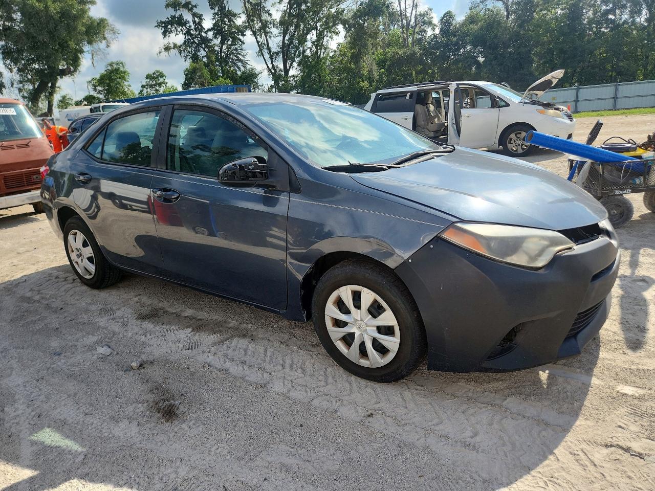 2015 Toyota Corolla L Серый vin: 2T1BURHE9FC323124