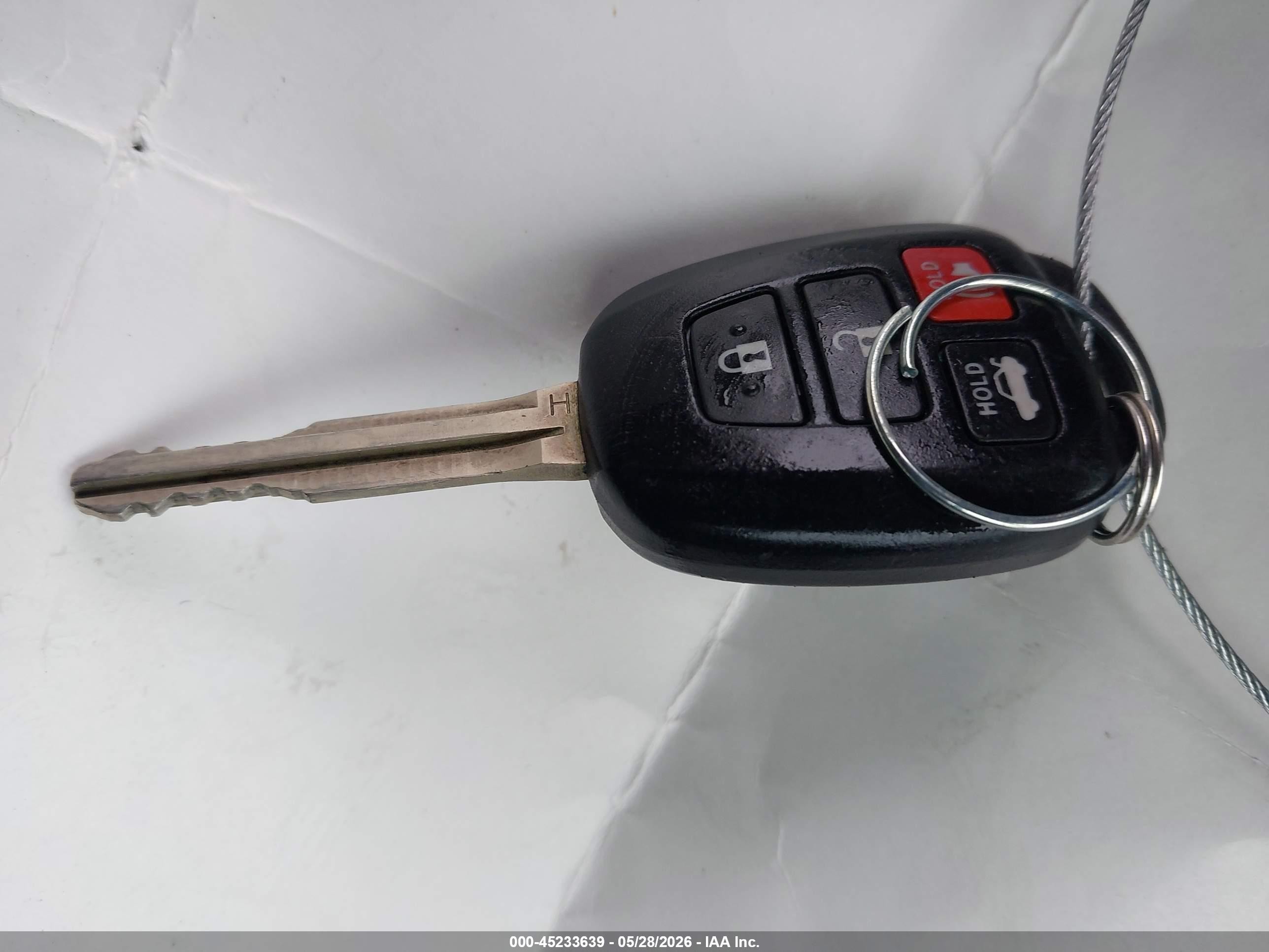 2015 Toyota Corolla S Plus Белый vin: 2T1BURHE9FC329439