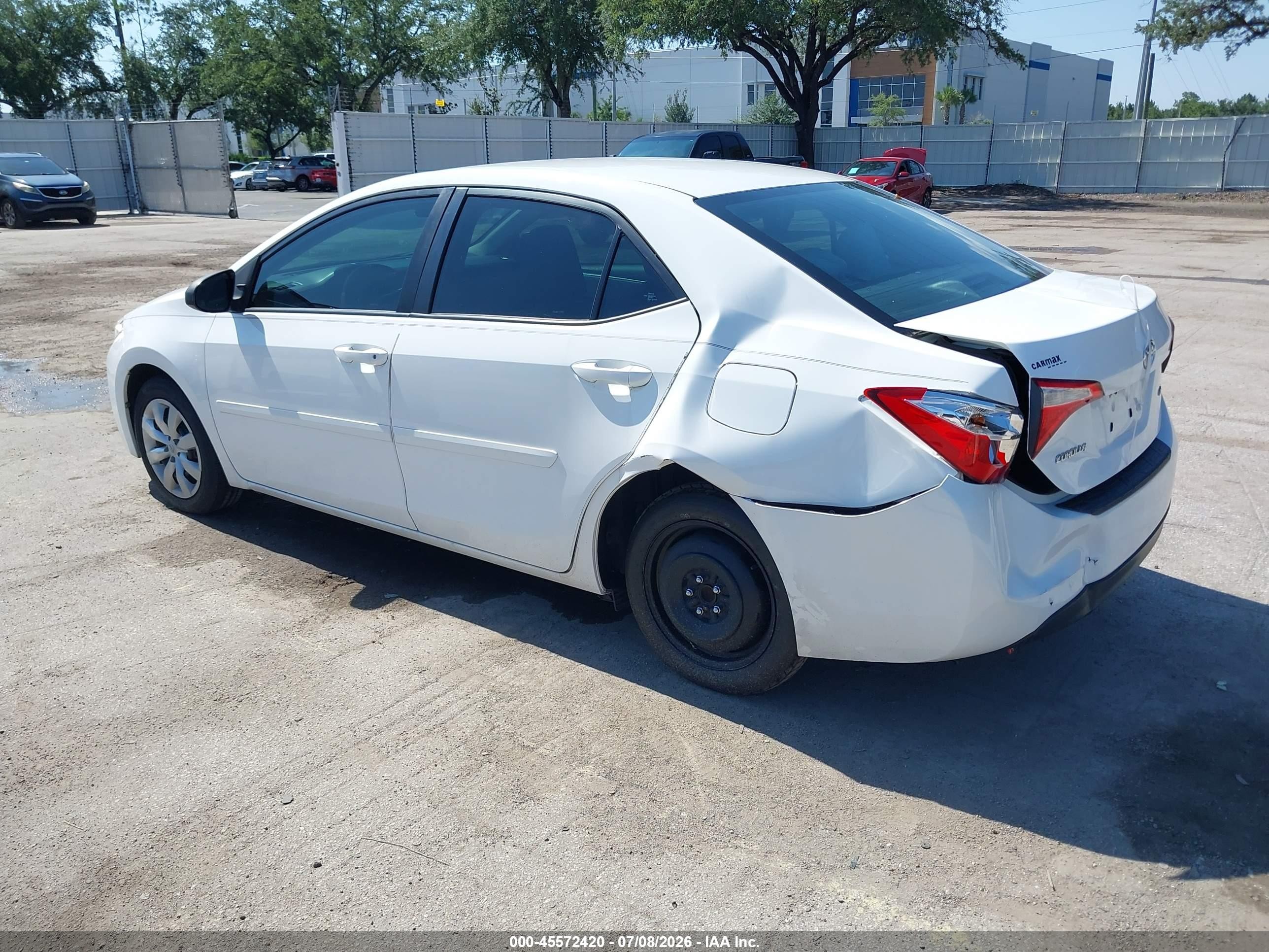 2015 Toyota Corolla Le Белый vin: 2T1BURHE9FC331532