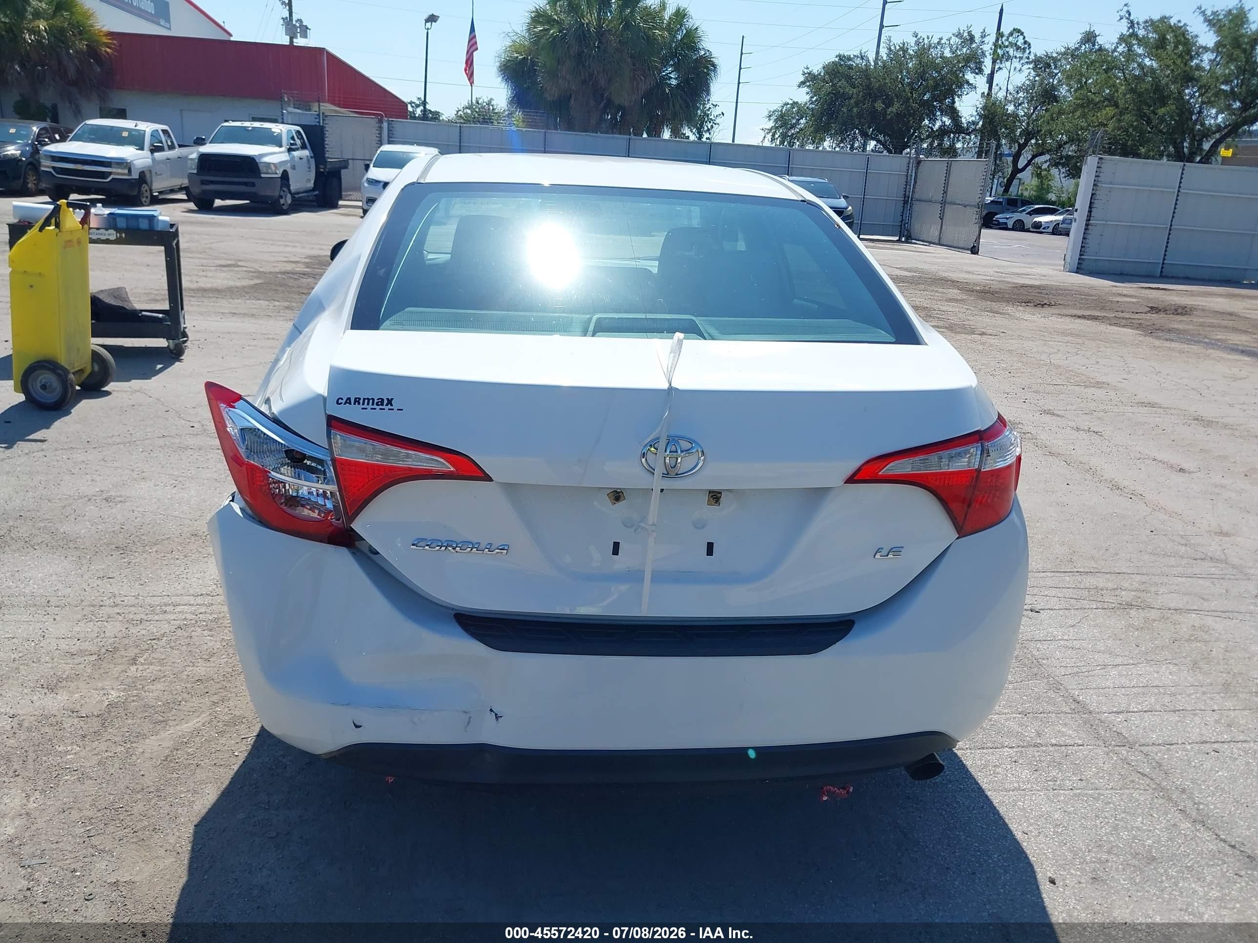 2015 Toyota Corolla Le Белый vin: 2T1BURHE9FC331532