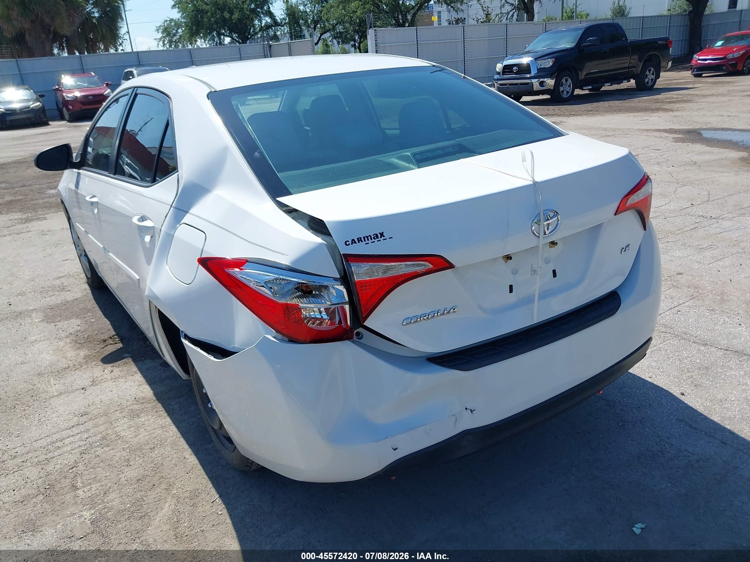 2015 Toyota Corolla Le Белый vin: 2T1BURHE9FC331532