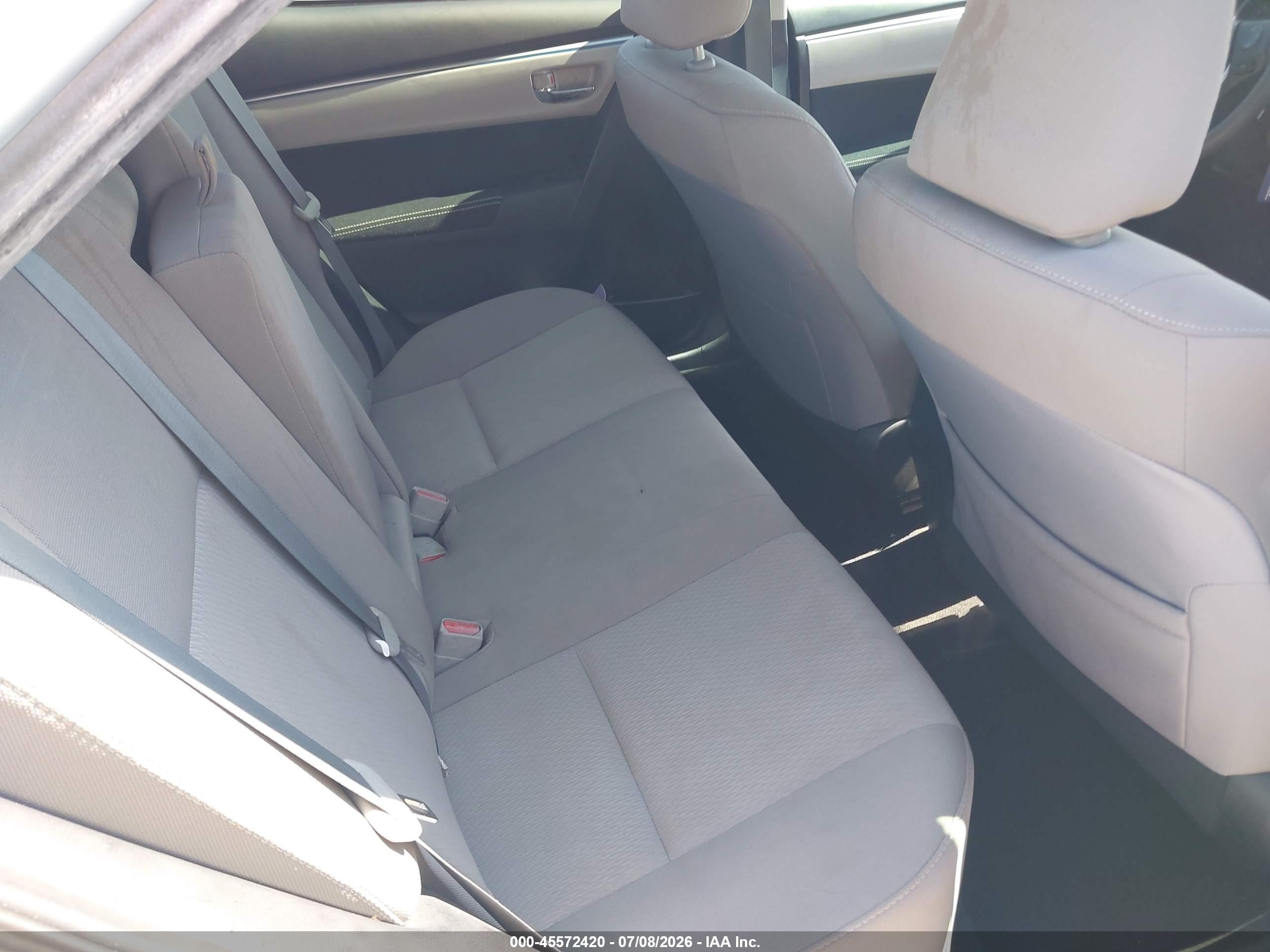 2015 Toyota Corolla Le Белый vin: 2T1BURHE9FC331532