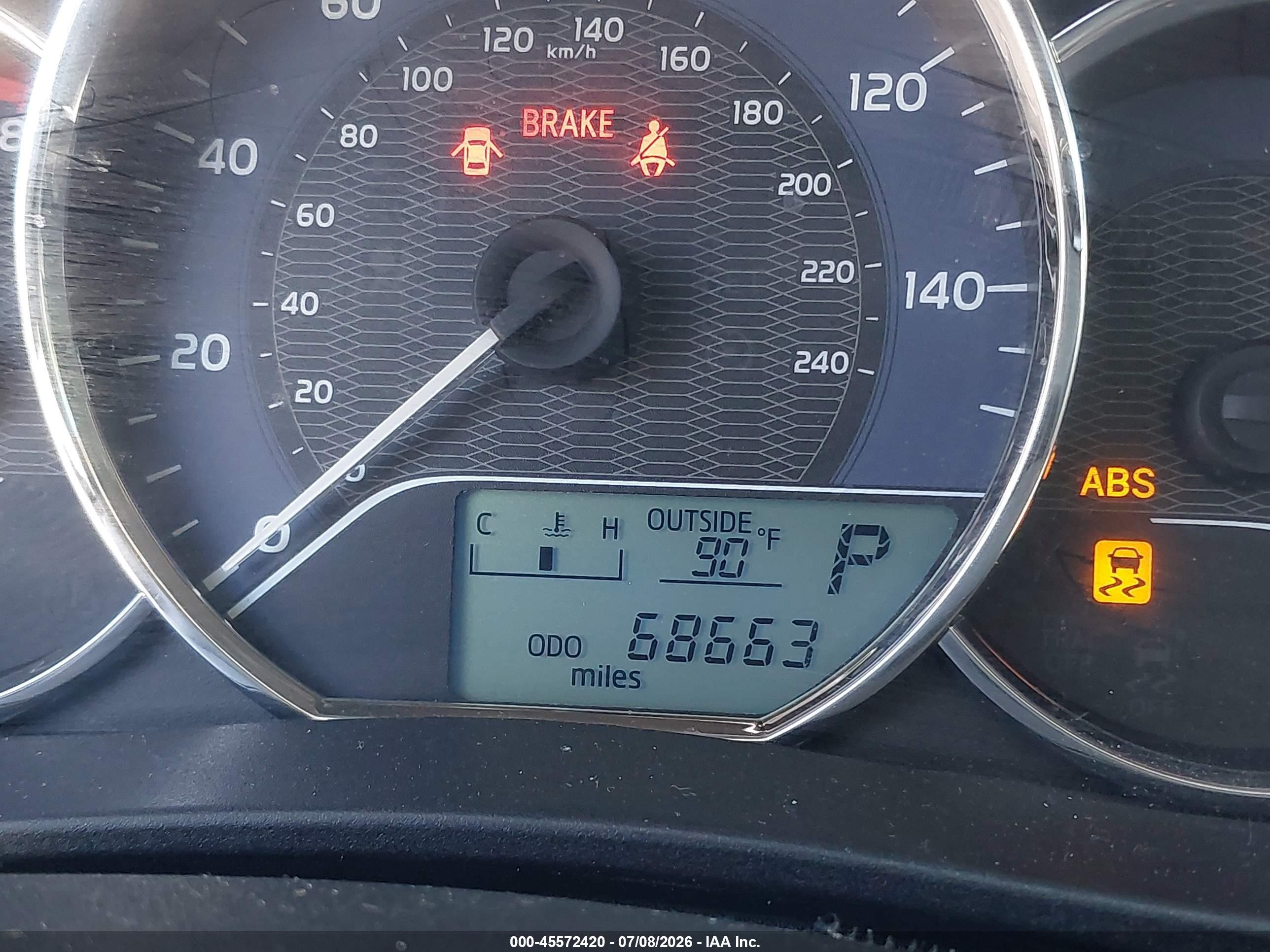 2015 Toyota Corolla Le Белый vin: 2T1BURHE9FC331532