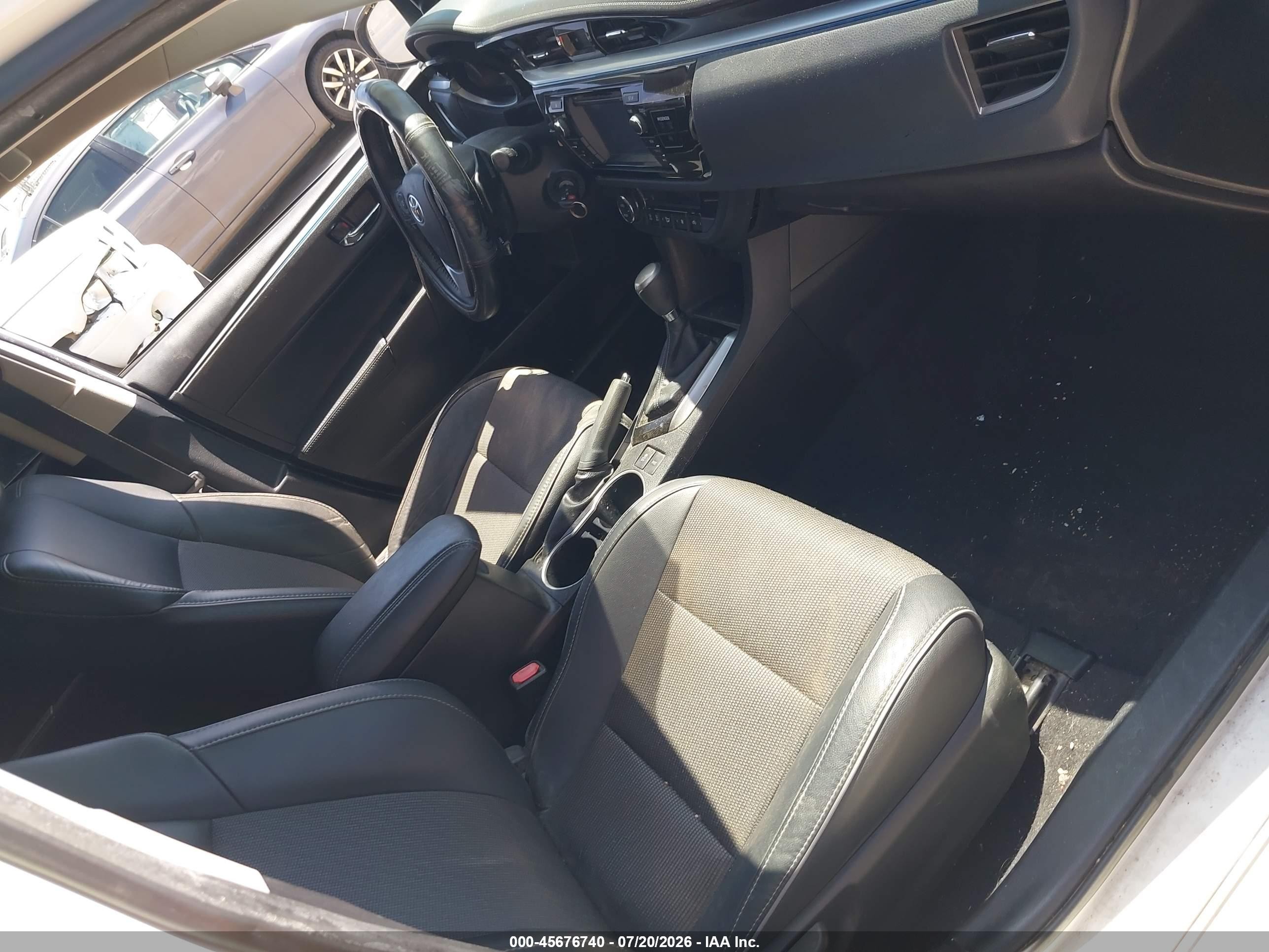 2015 Toyota Corolla S Белый vin: 2T1BURHE9FC333569