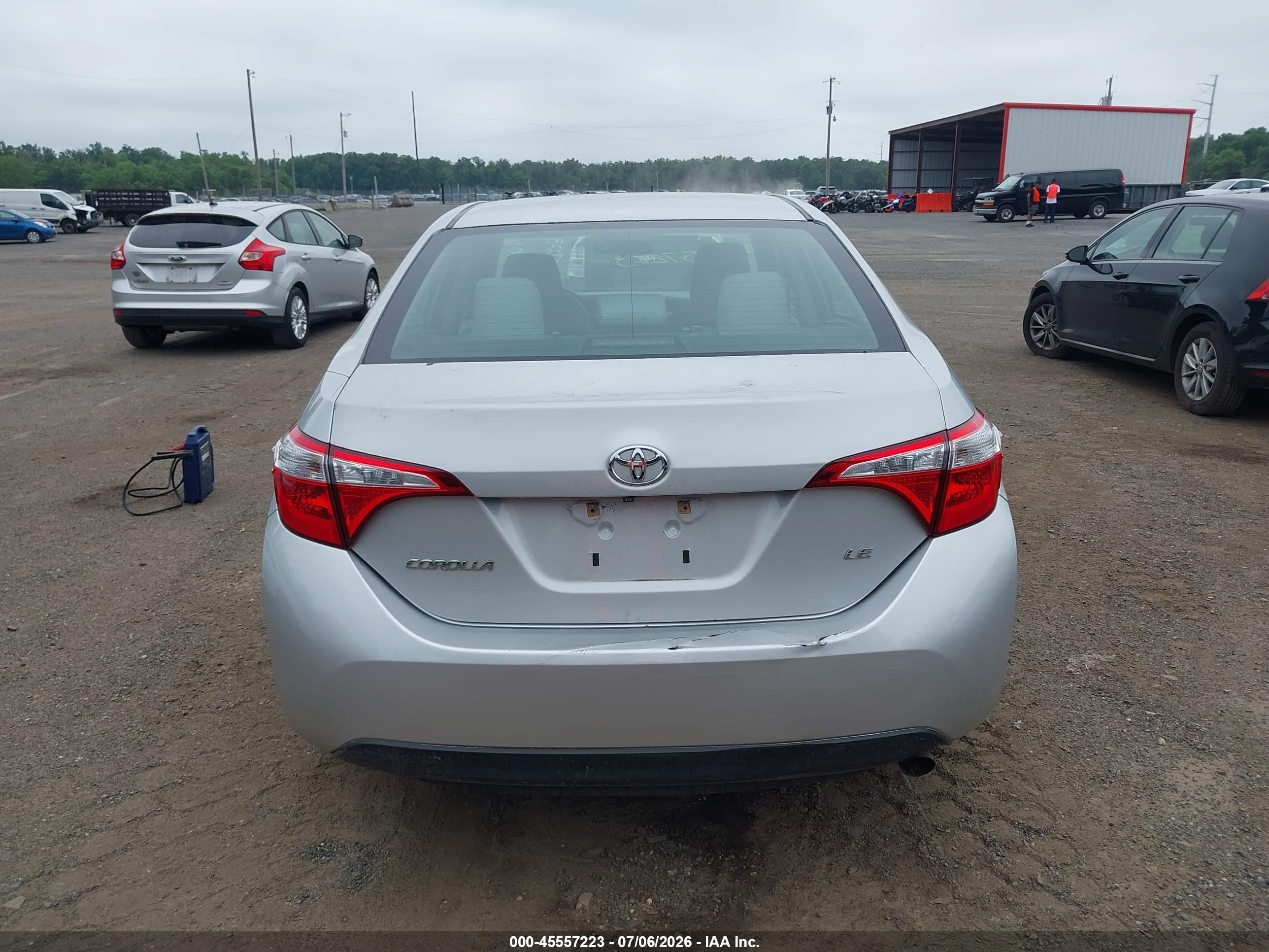 2015 Toyota Corolla Le Plus Silver vin: 2T1BURHE9FC338271