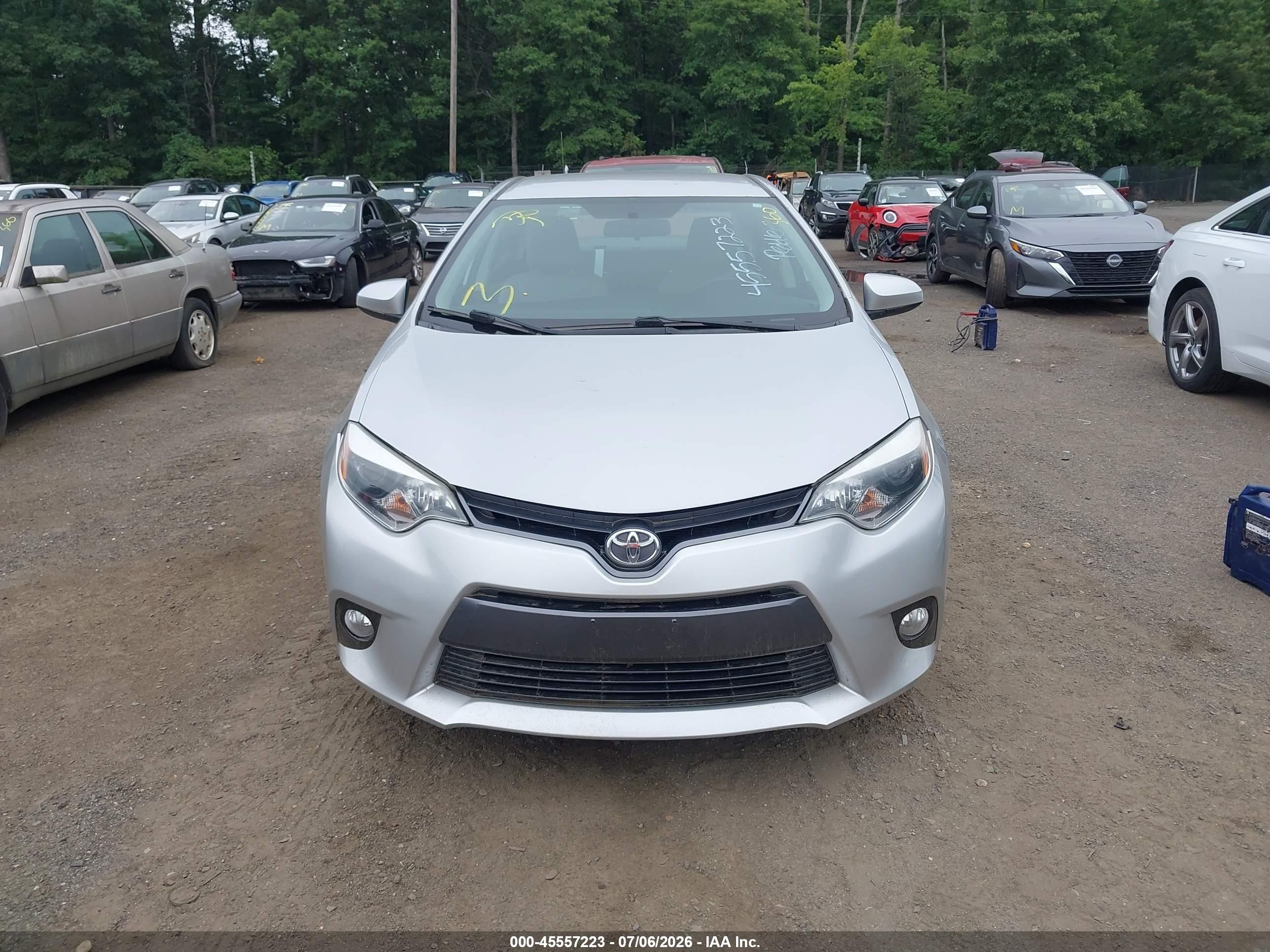 2015 Toyota Corolla Le Plus Silver vin: 2T1BURHE9FC338271