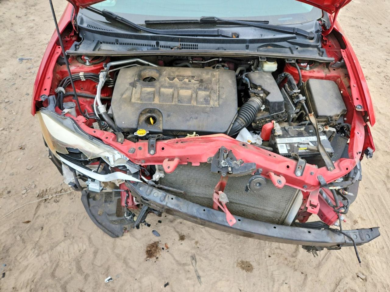 2015 Toyota Corolla S Red vin: 2T1BURHE9FC353174