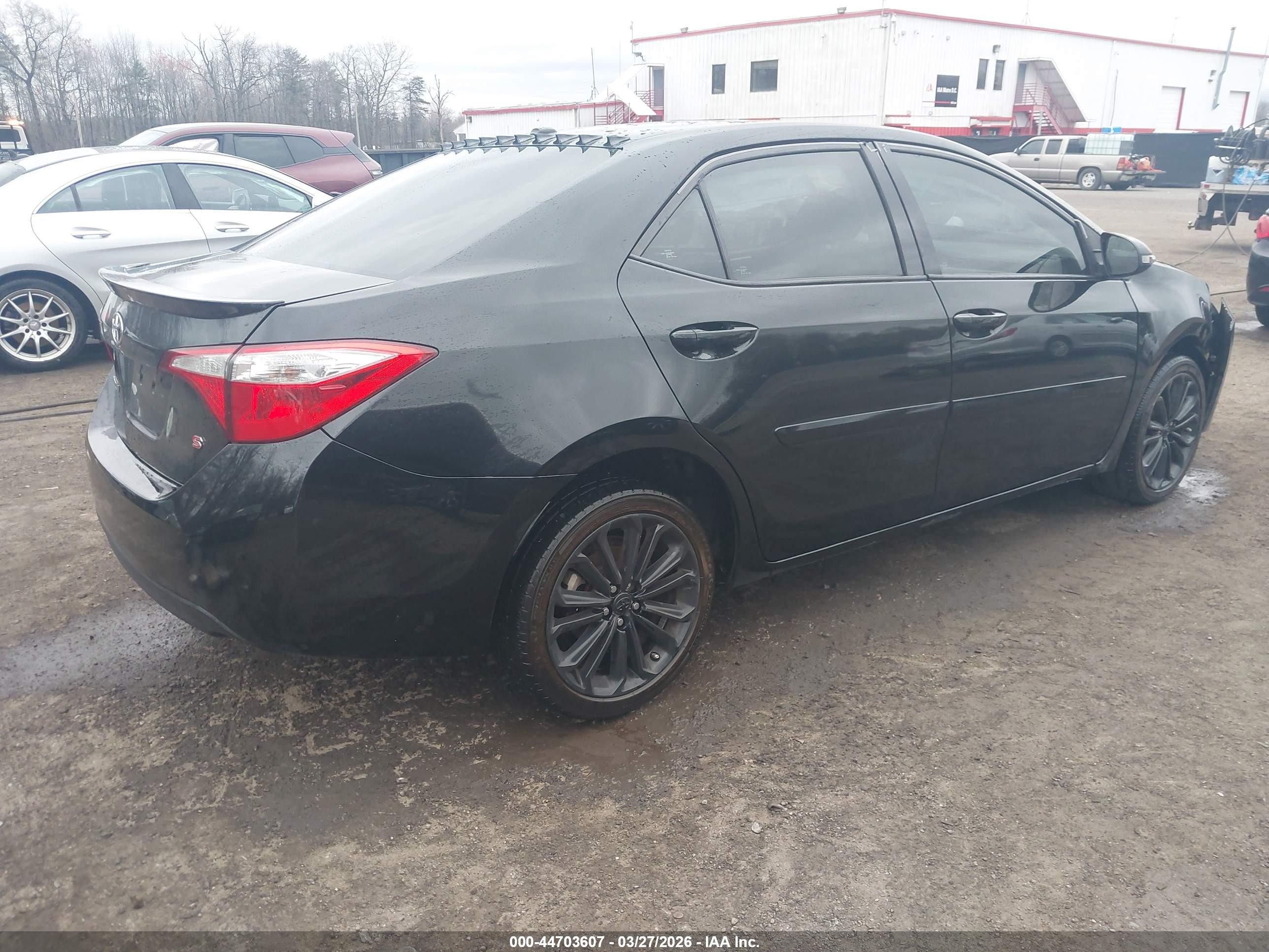 2015 Toyota Corolla S Plus Черный vin: 2T1BURHE9FC364112