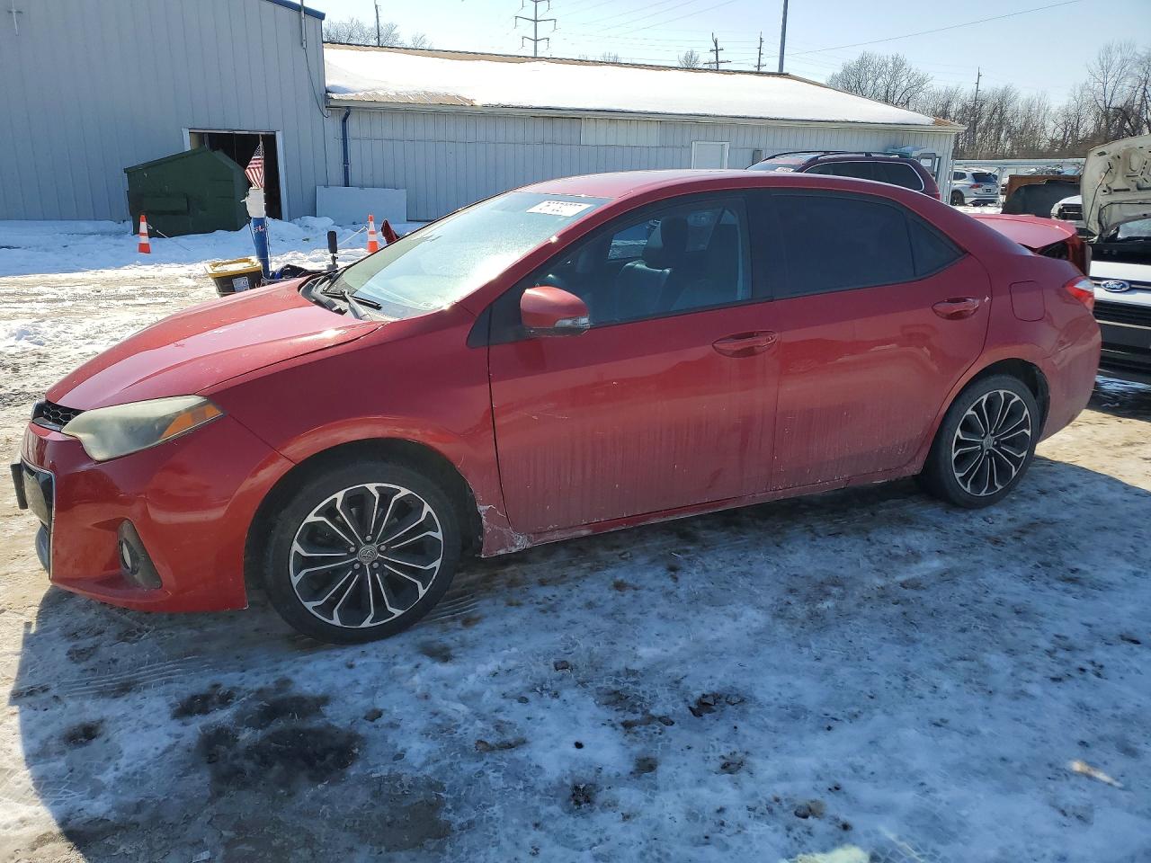 2015 Toyota Corolla L Red vin: 2T1BURHE9FC394114