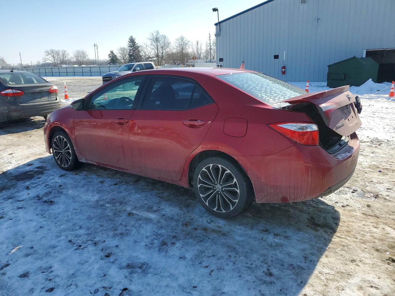 2015 Toyota Corolla L Red vin: 2T1BURHE9FC394114