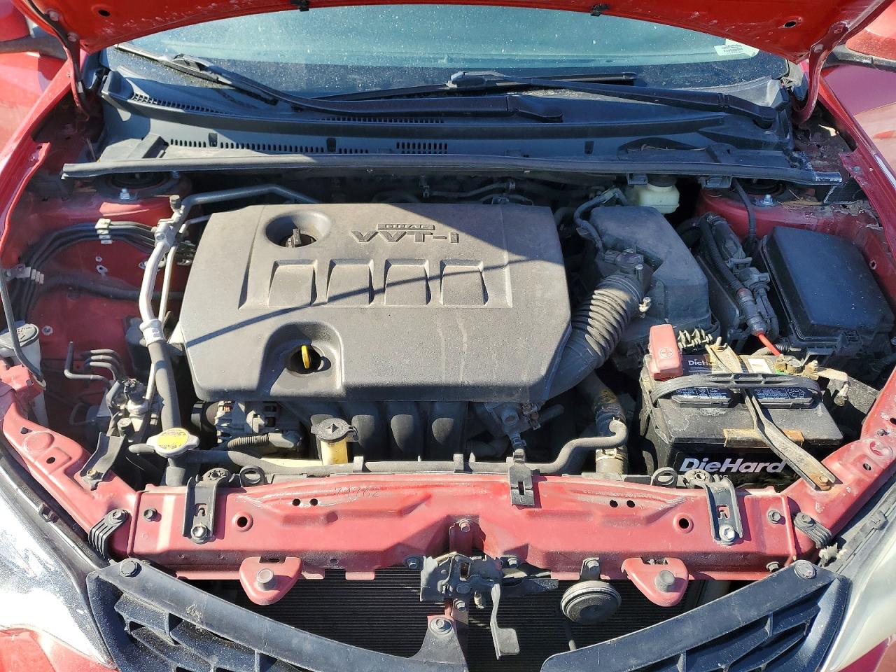 2015 Toyota Corolla L Red vin: 2T1BURHE9FC394114