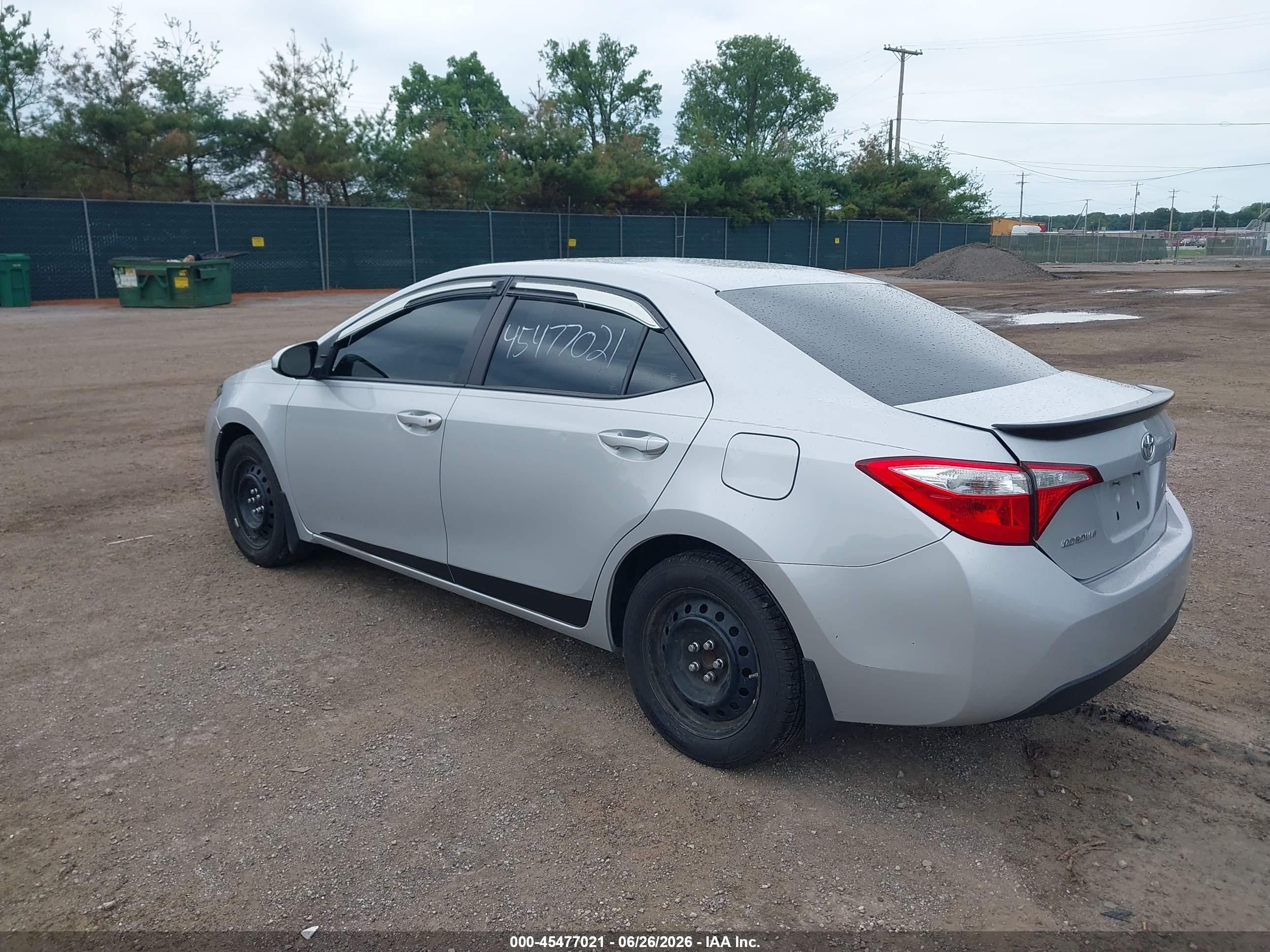2015 Toyota Corolla Le Silver vin: 2T1BURHE9FC404706