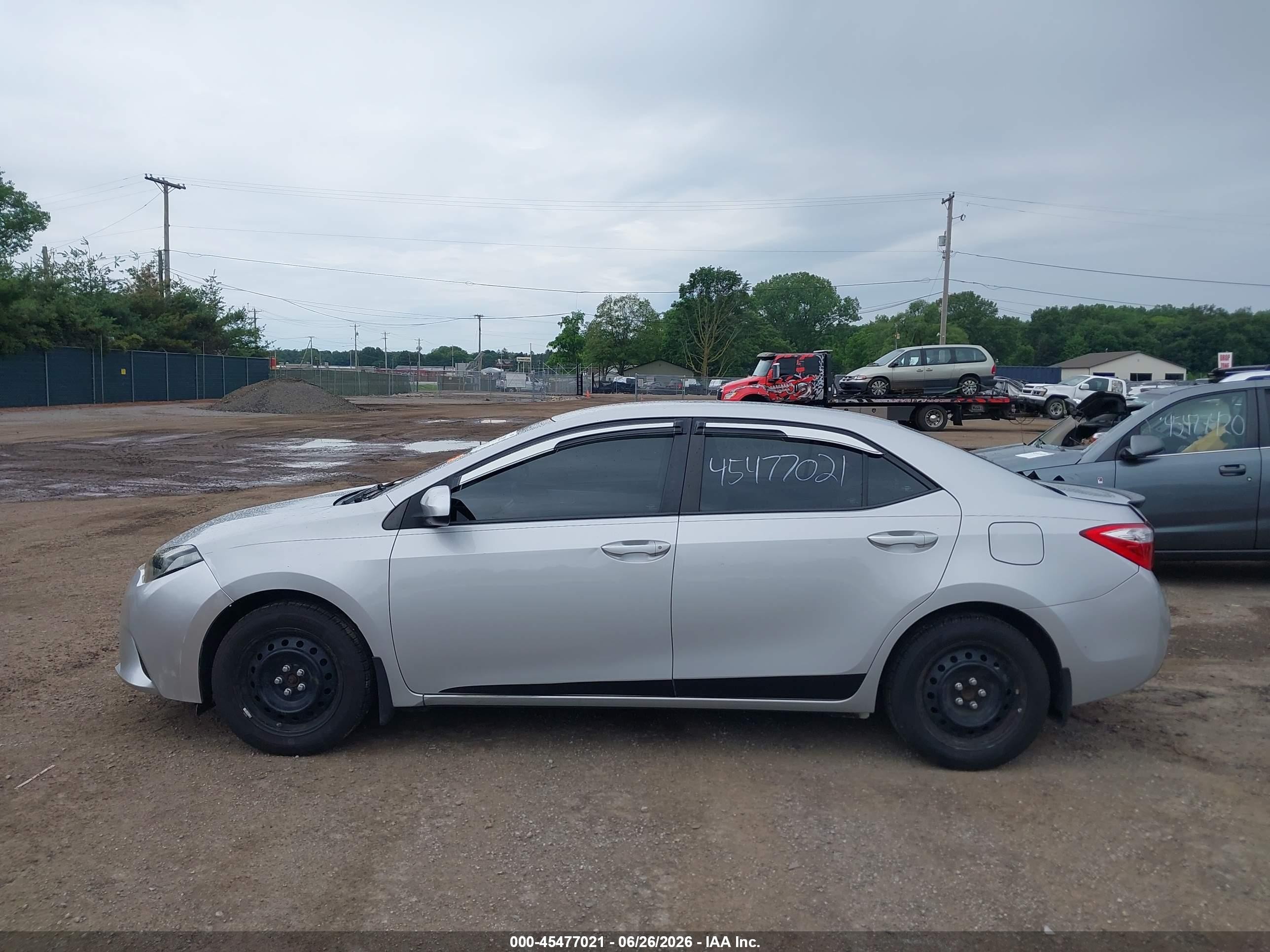 2015 Toyota Corolla Le Silver vin: 2T1BURHE9FC404706