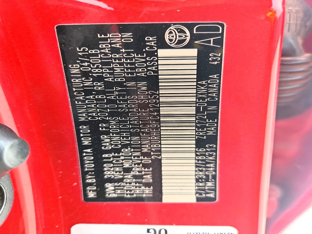 2015 Toyota Corolla Le Red vin: 2T1BURHE9FC412952