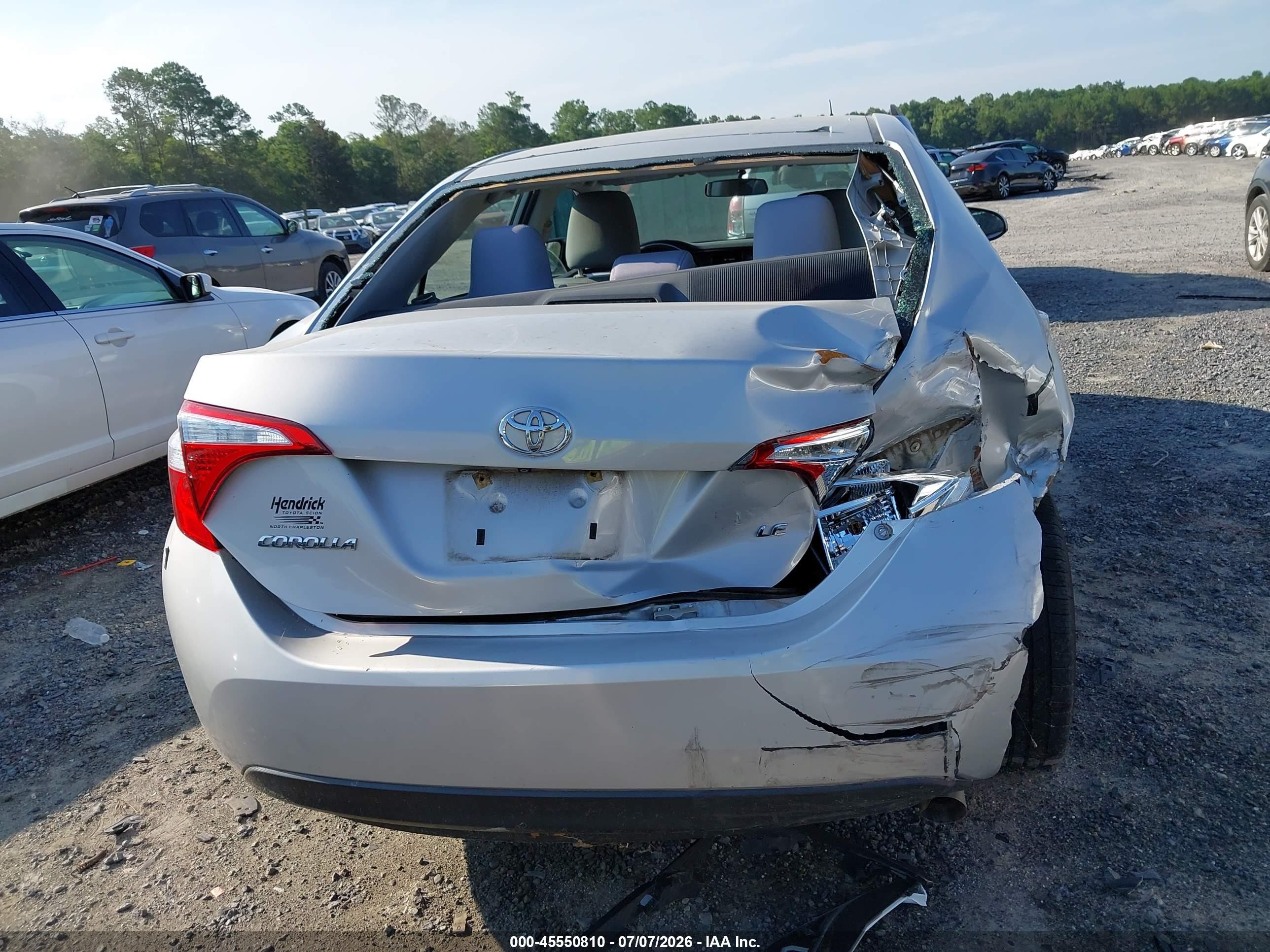 2015 Toyota Corolla Le vin: 2T1BURHE9FC419125