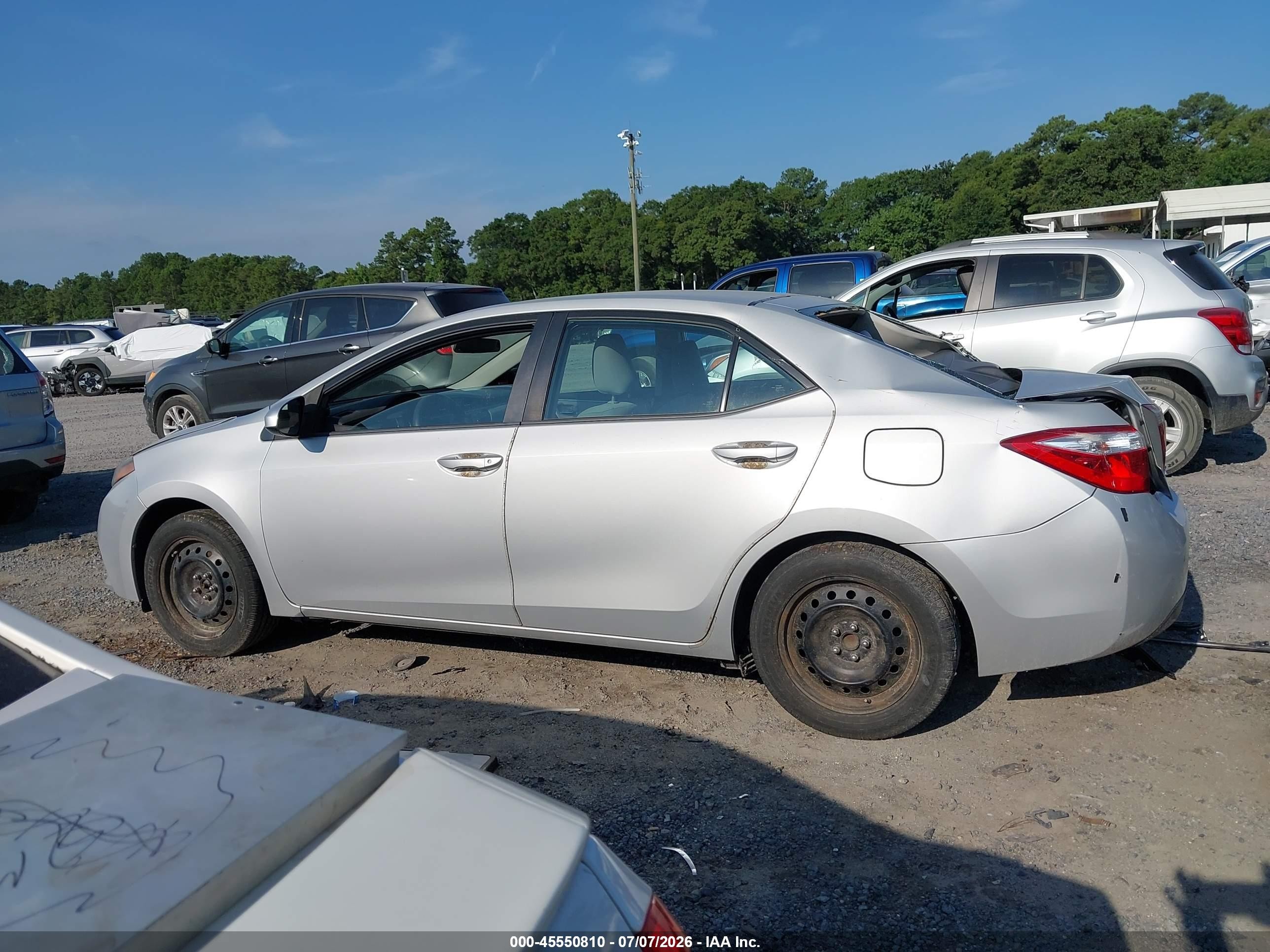 2015 Toyota Corolla Le vin: 2T1BURHE9FC419125