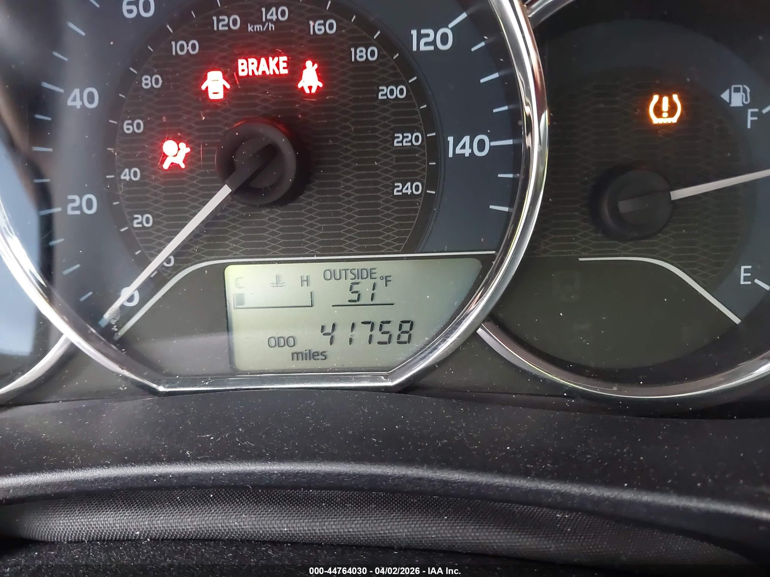 2015 Toyota Corolla Le White vin: 2T1BURHE9FC429766